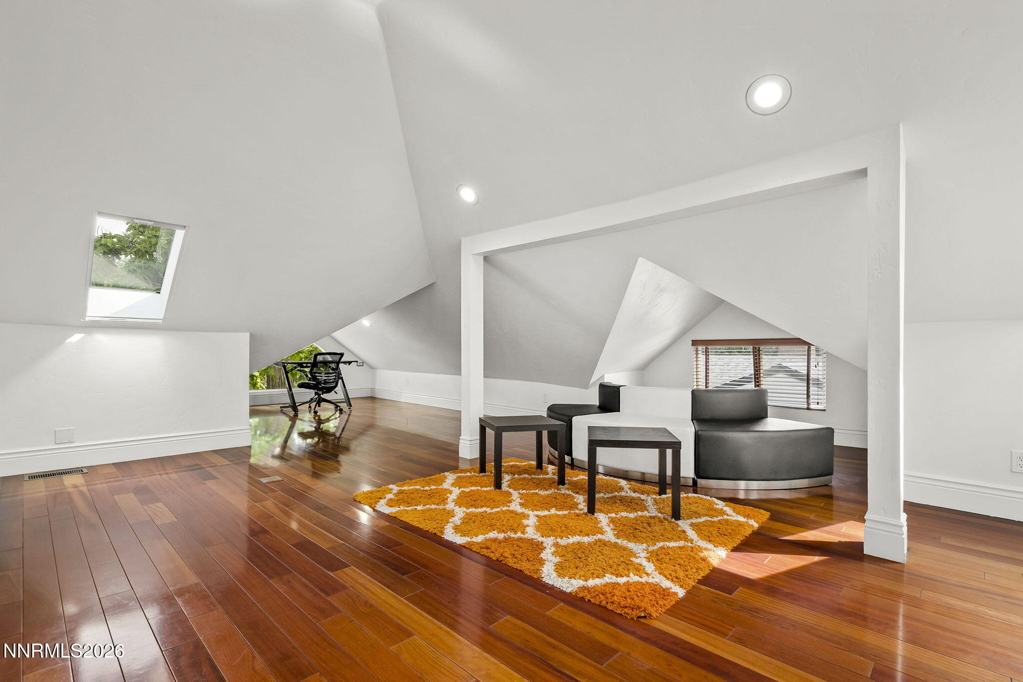 45 Winter Street Property Photo 10