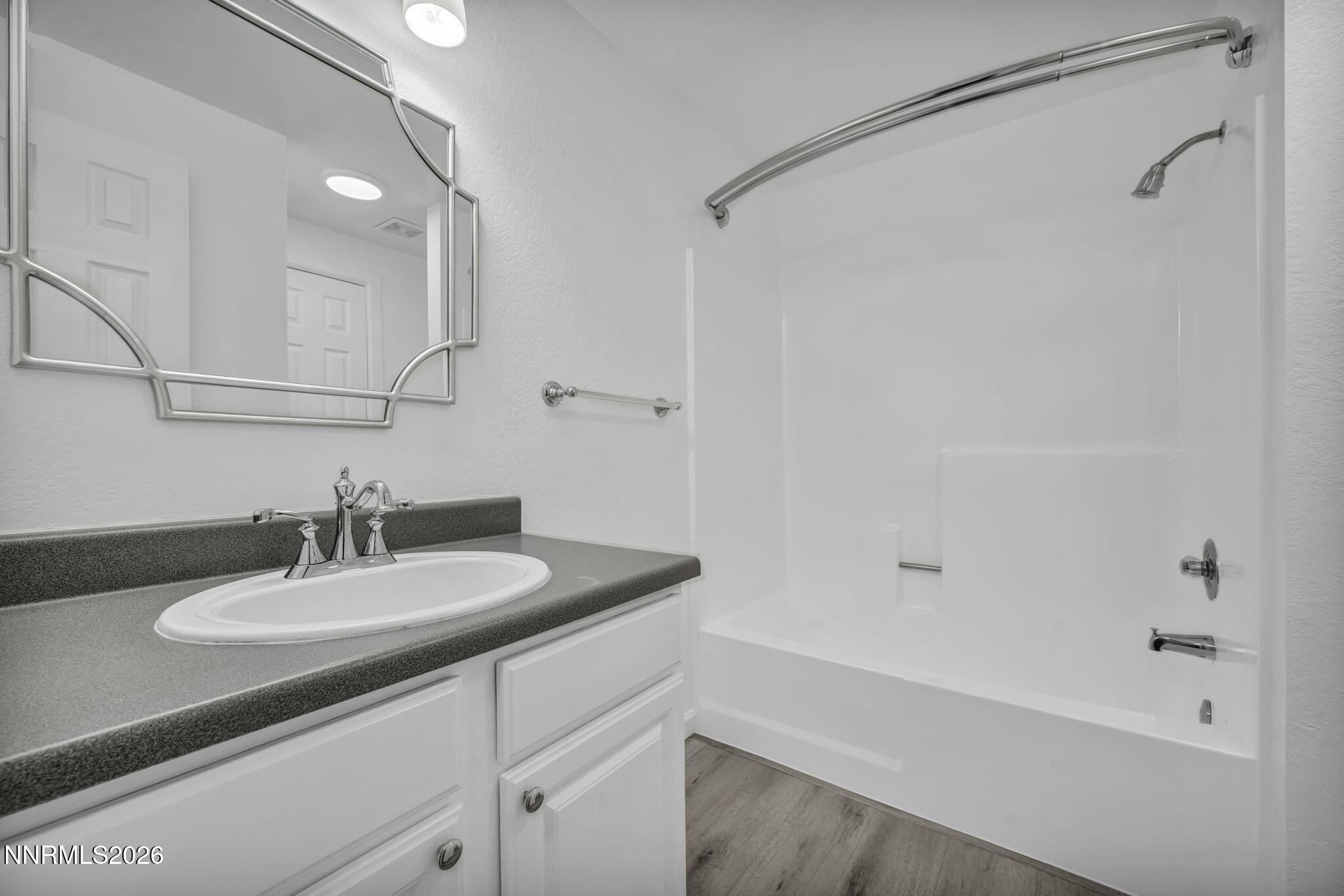 3860 Allen Glen Drive Property Photo 13