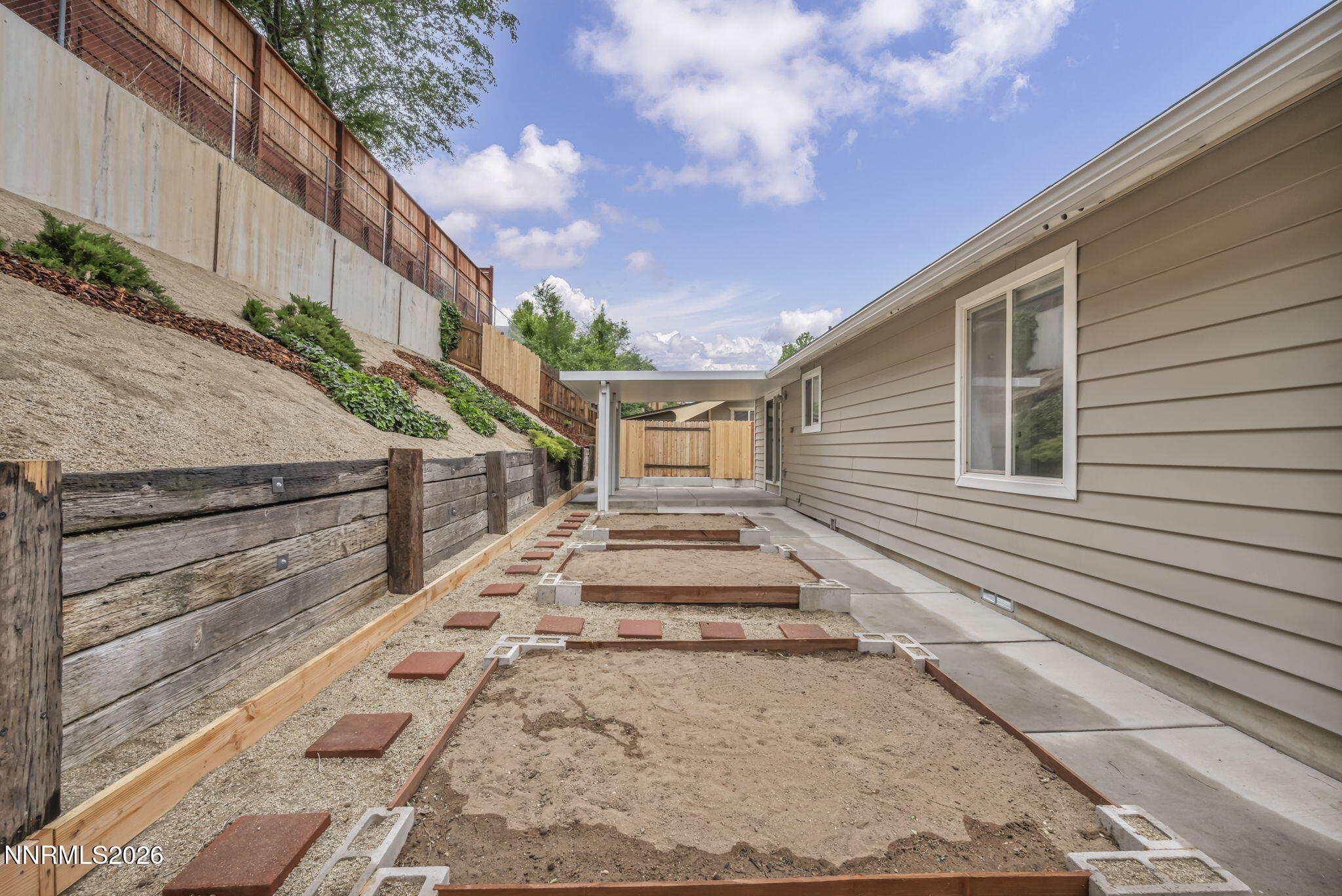3860 Allen Glen Drive Property Photo 23