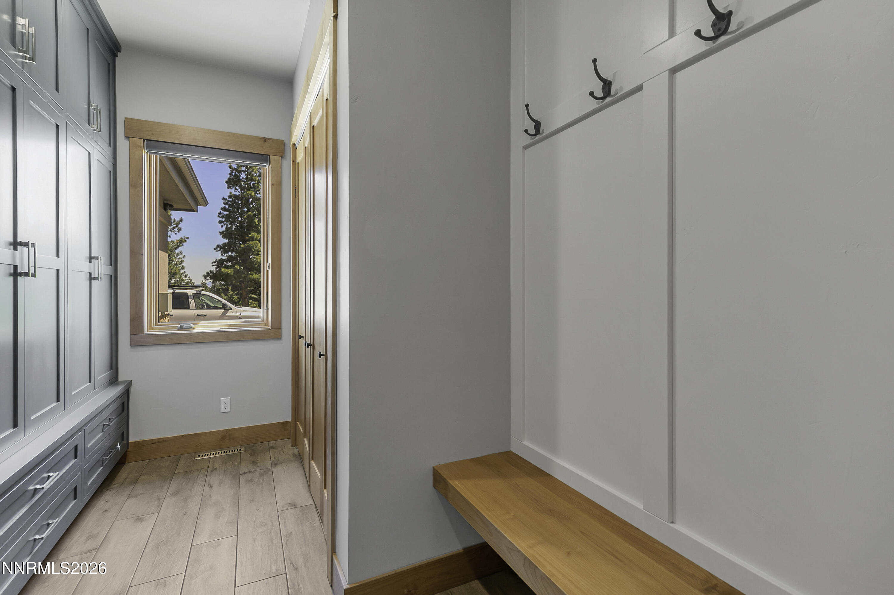 256 Forest Hill Way Property Photo 39