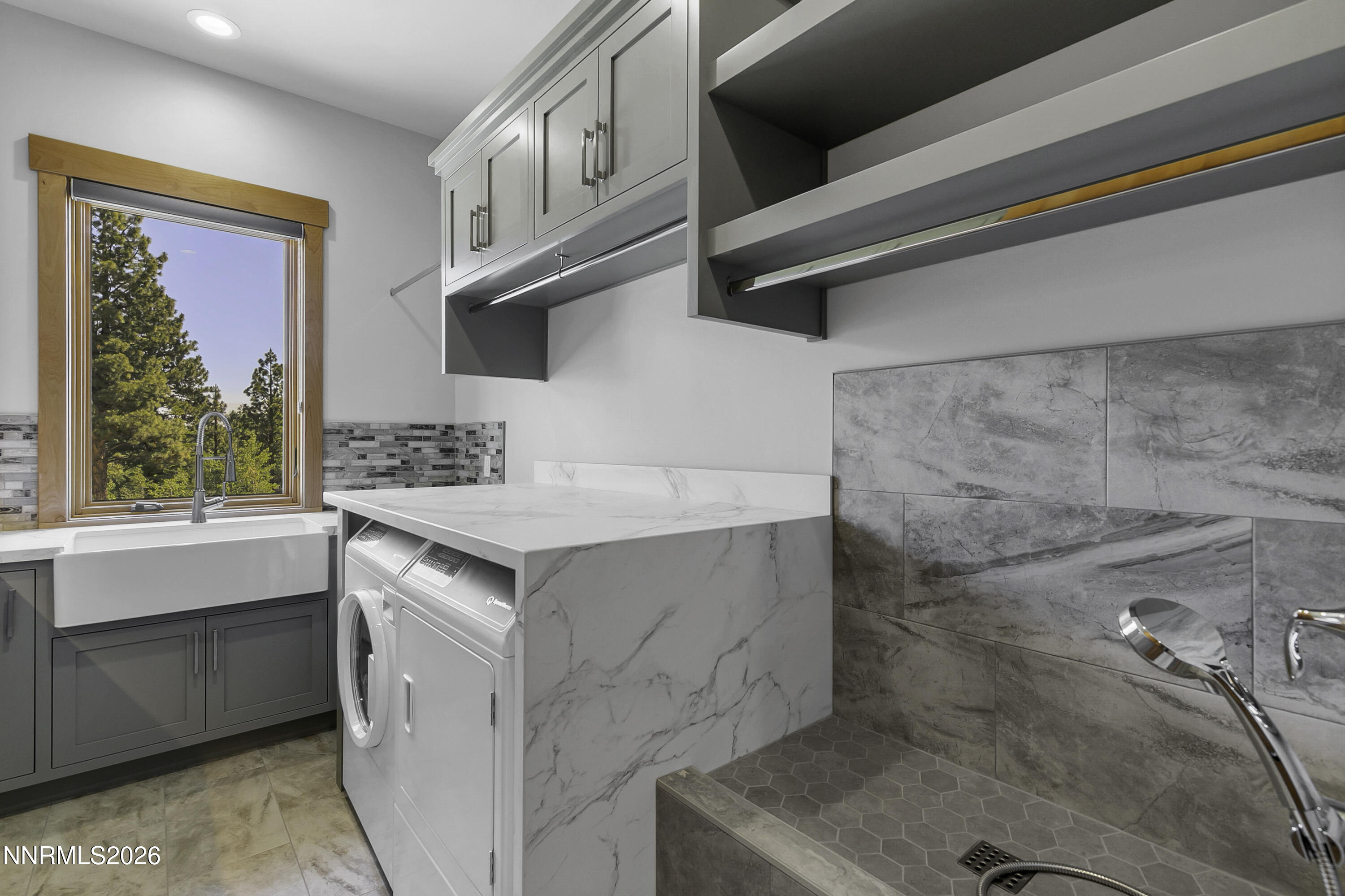 256 Forest Hill Way Property Photo 41
