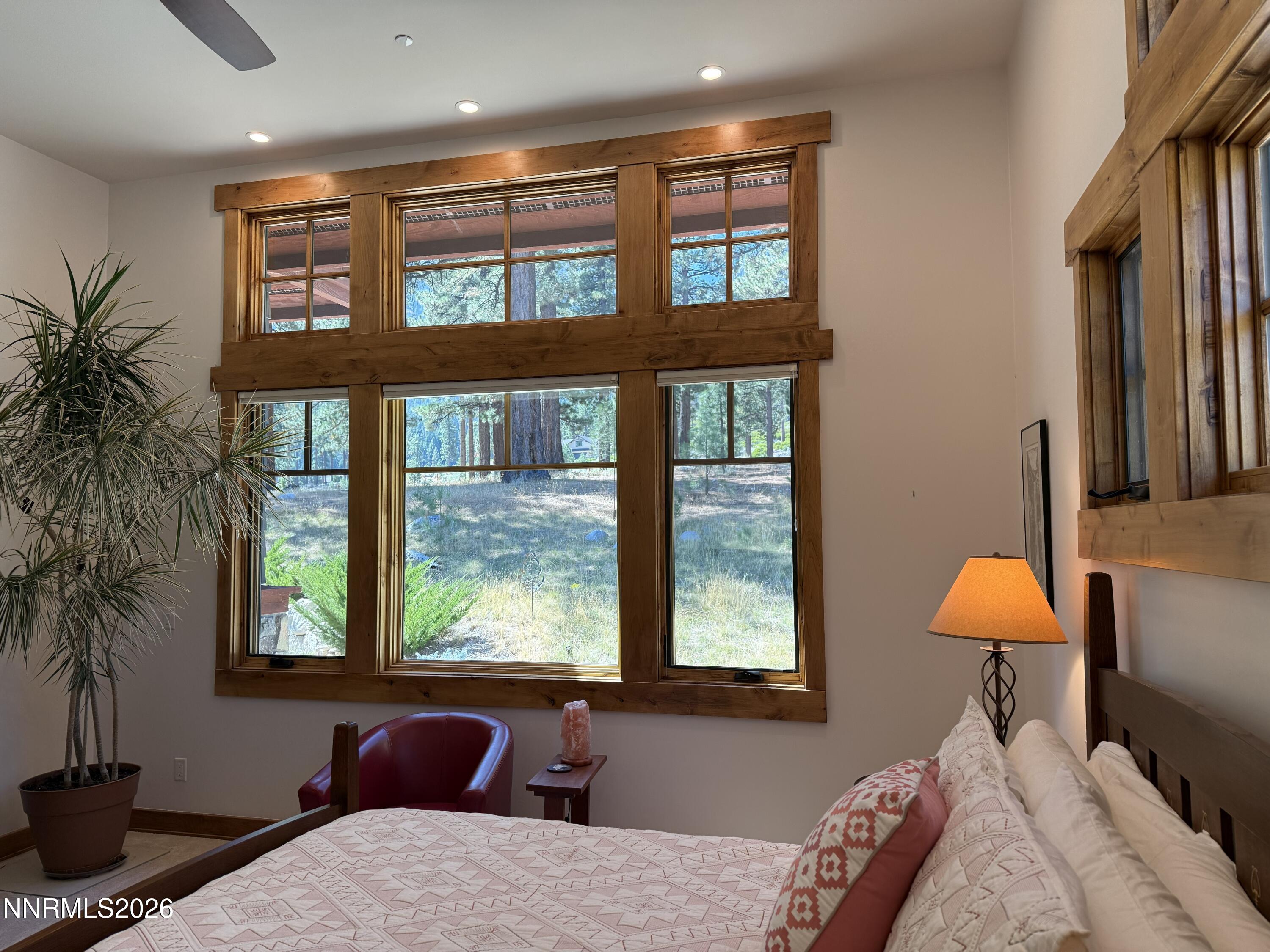 271 Forest Hill Way Property Photo 40