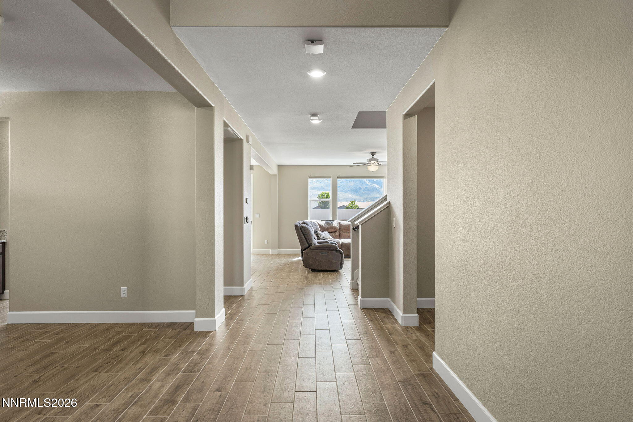 10210 Rollins Drive Property Photo 14