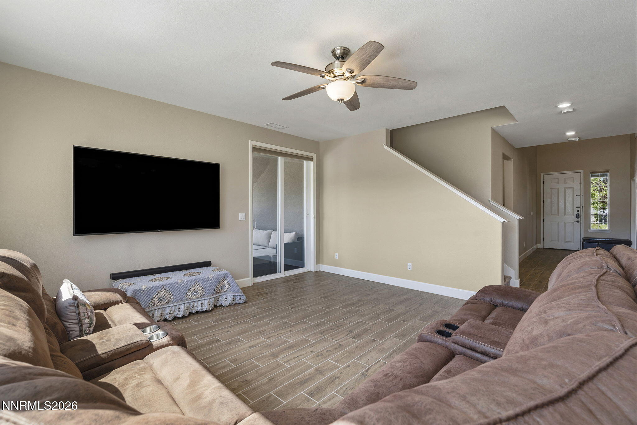 10210 Rollins Drive Property Photo 18