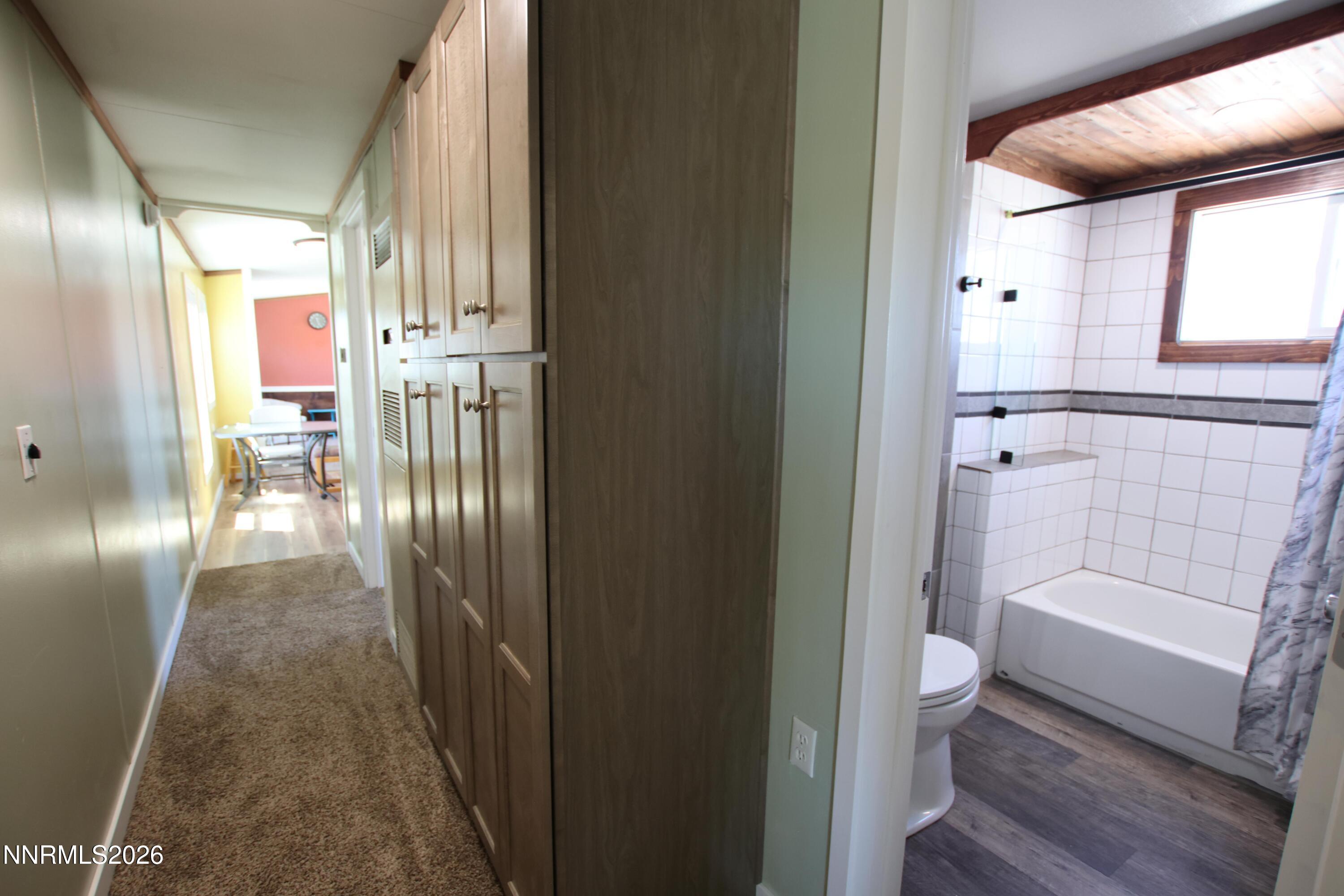 8 Falcon Way Property Photo 18