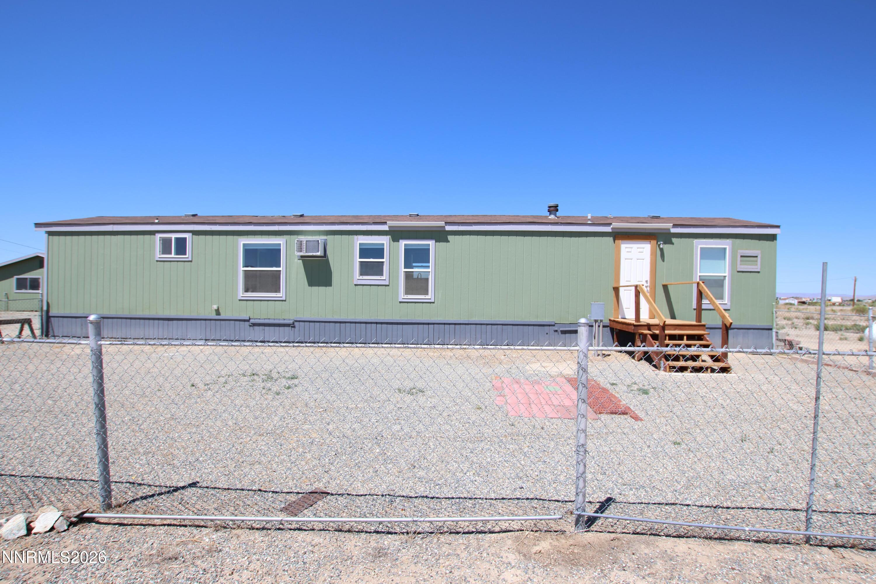 8 Falcon Way Property Photo 24