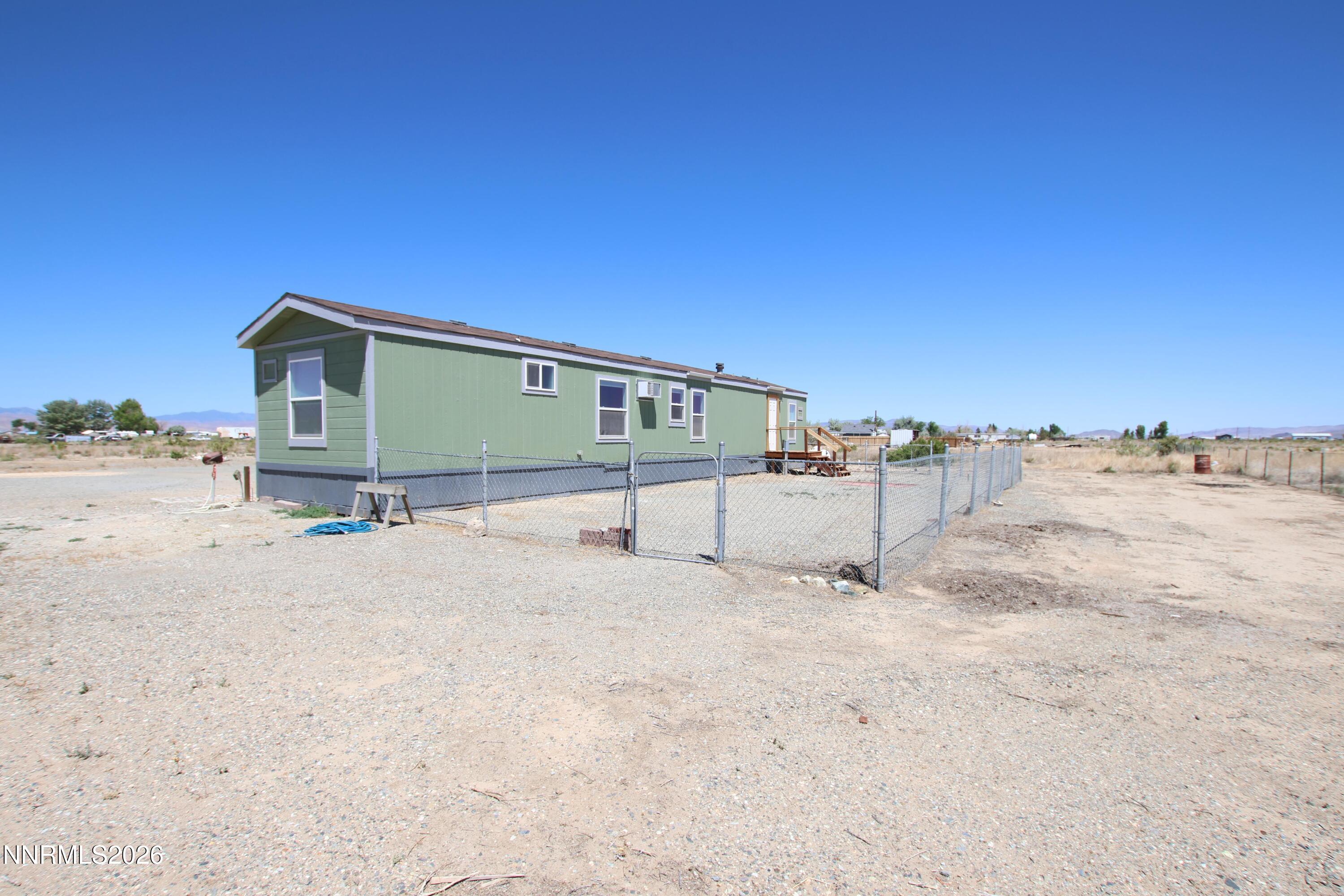 8 Falcon Way Property Photo 25