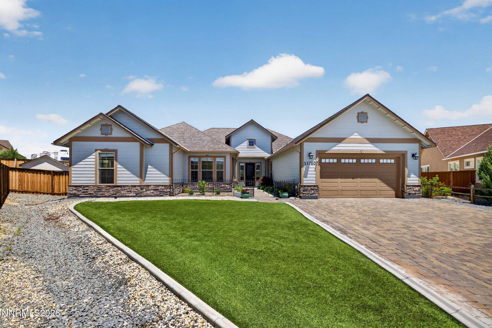 11760 Rustic Ridge Court Property Photo 2
