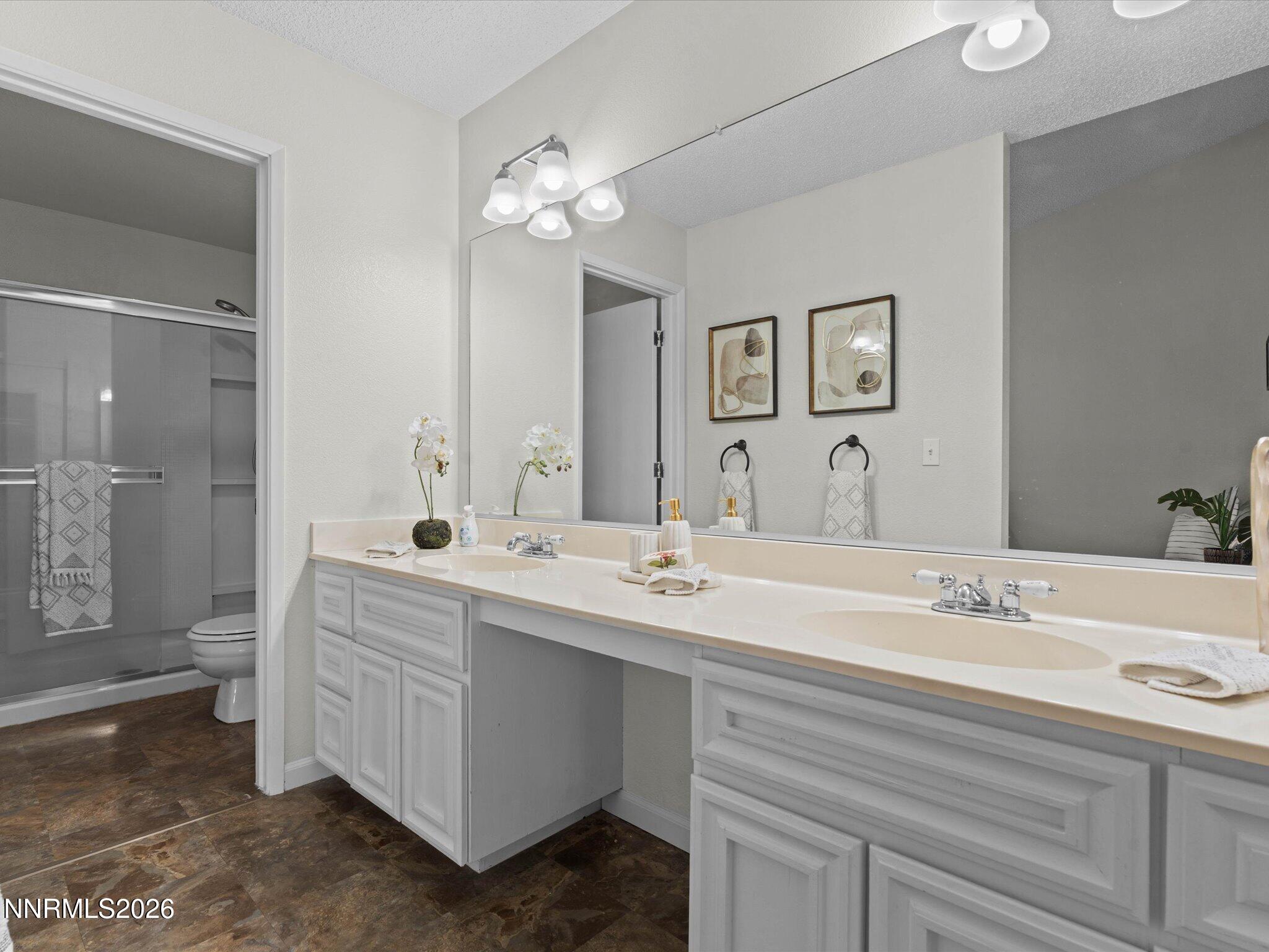 1905 E Minaret Circle Property Photo 21