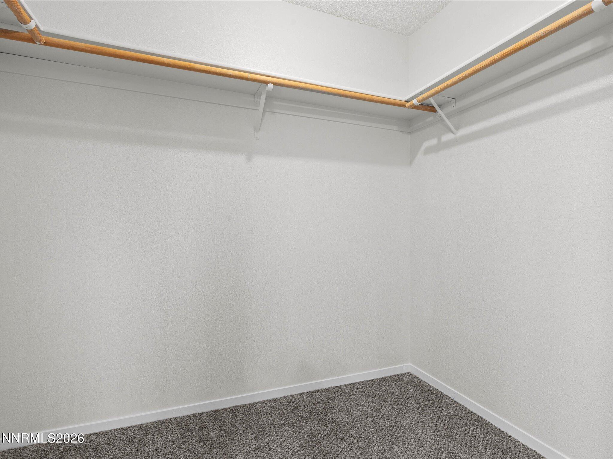 1905 E Minaret Circle Property Photo 24