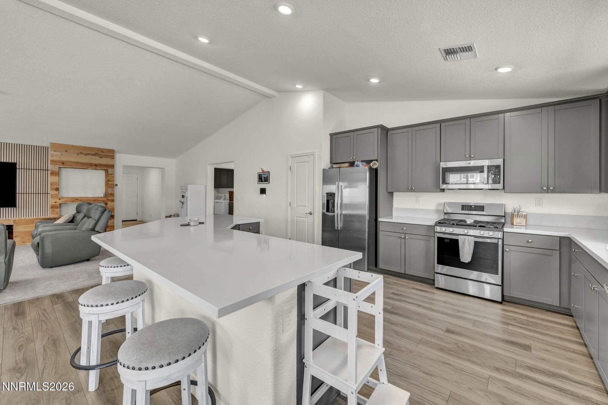 519 Fox Branch Drive Property Photo 3
