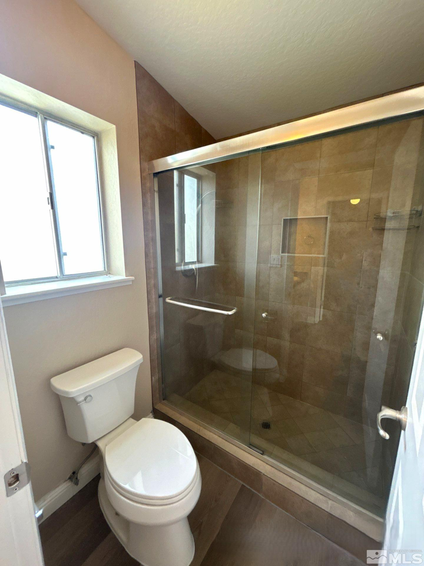 6126 White Water Way Property Photo 12