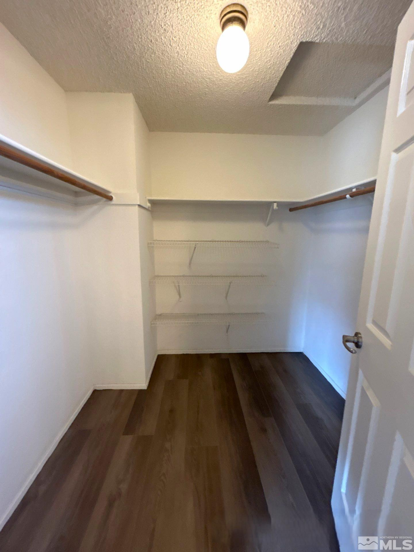 6126 White Water Way Property Photo 13