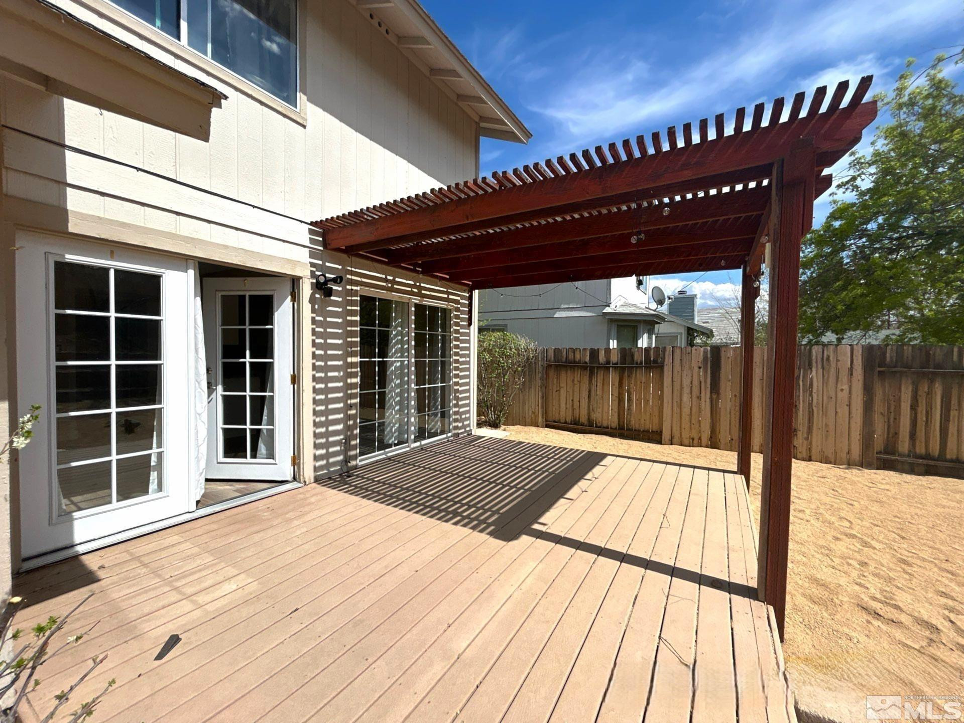 6126 White Water Way Property Photo 17