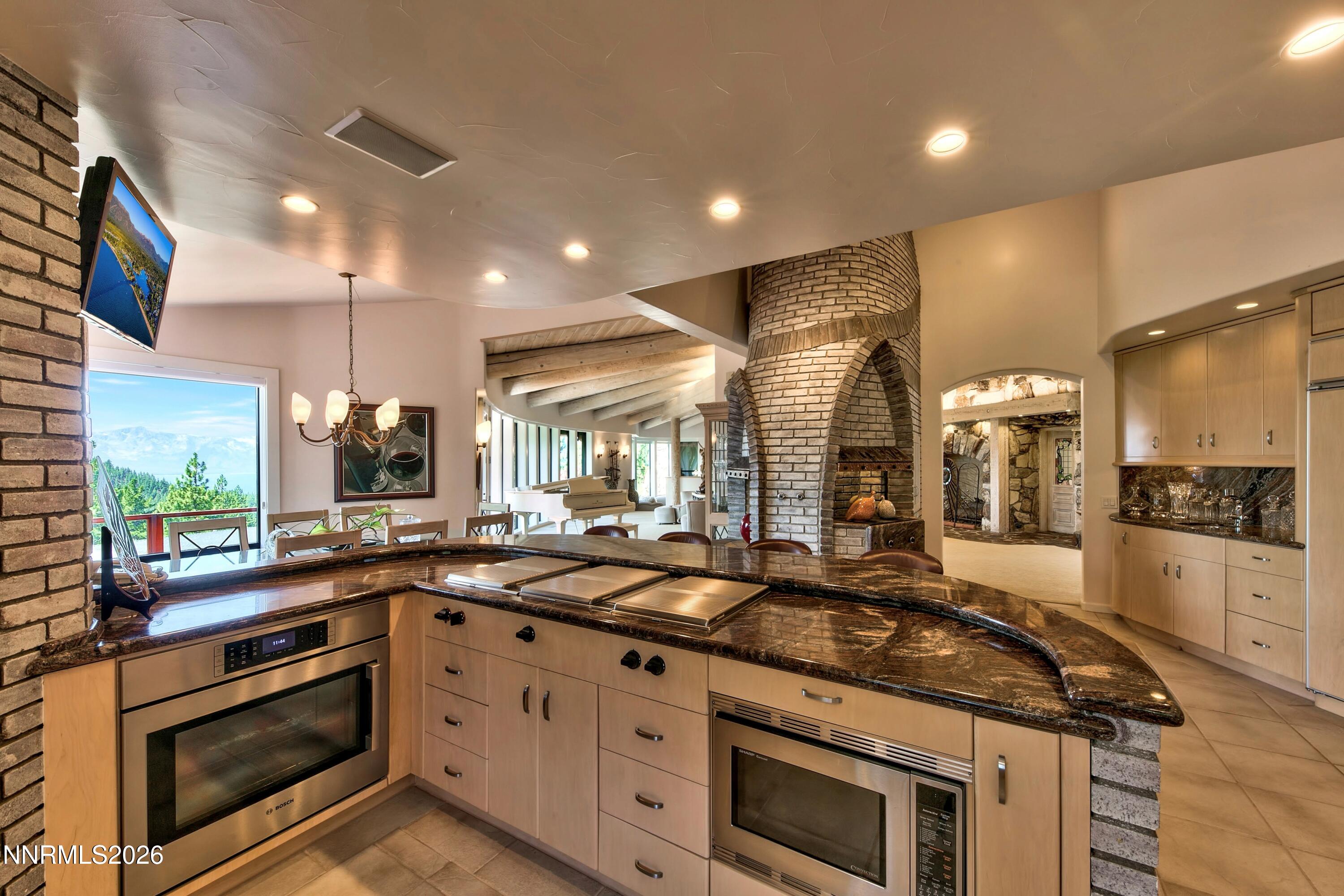 446 Seminole Court Property Photo 20