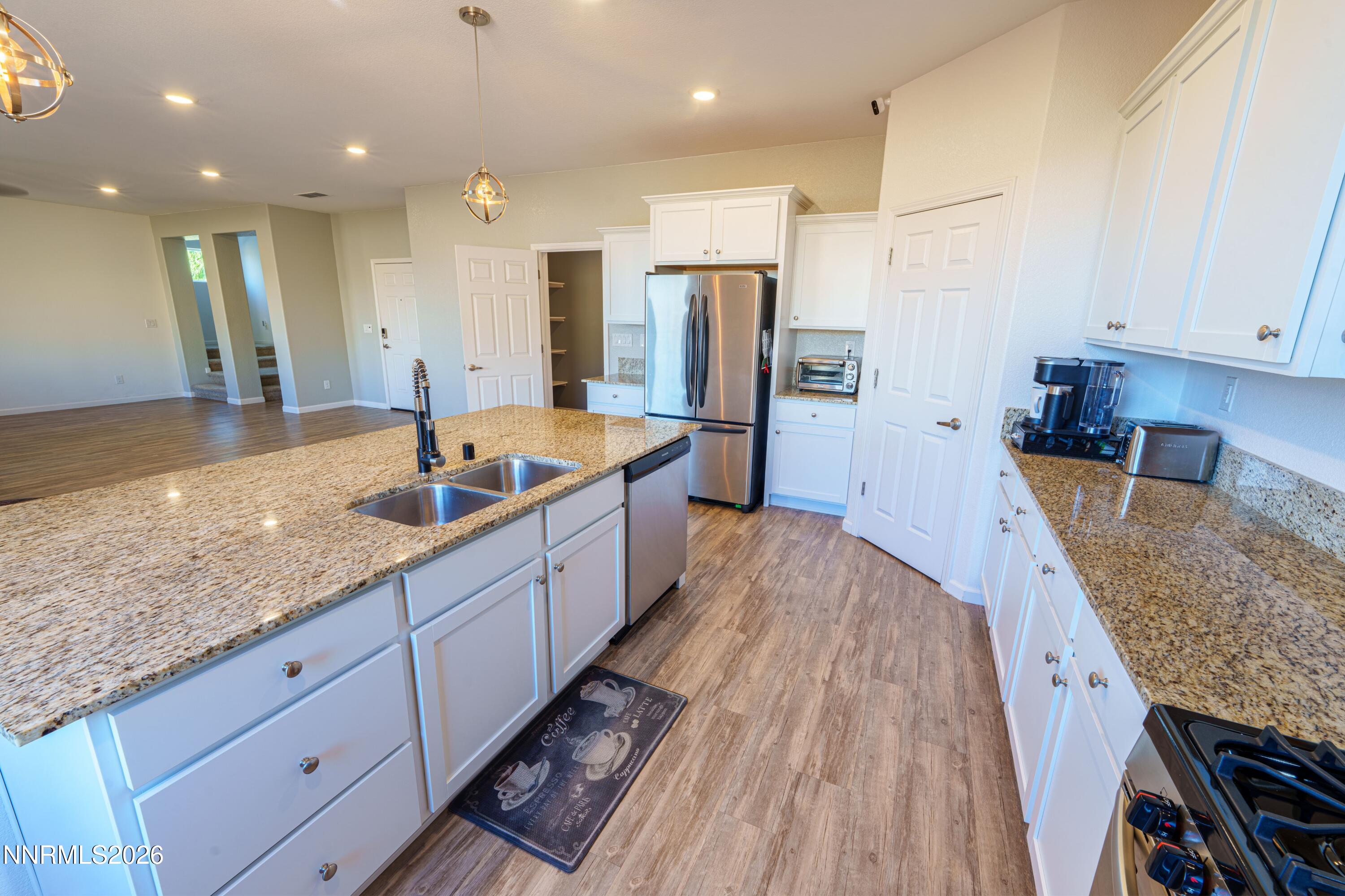 8020 Flint Springs Drive Property Photo 8