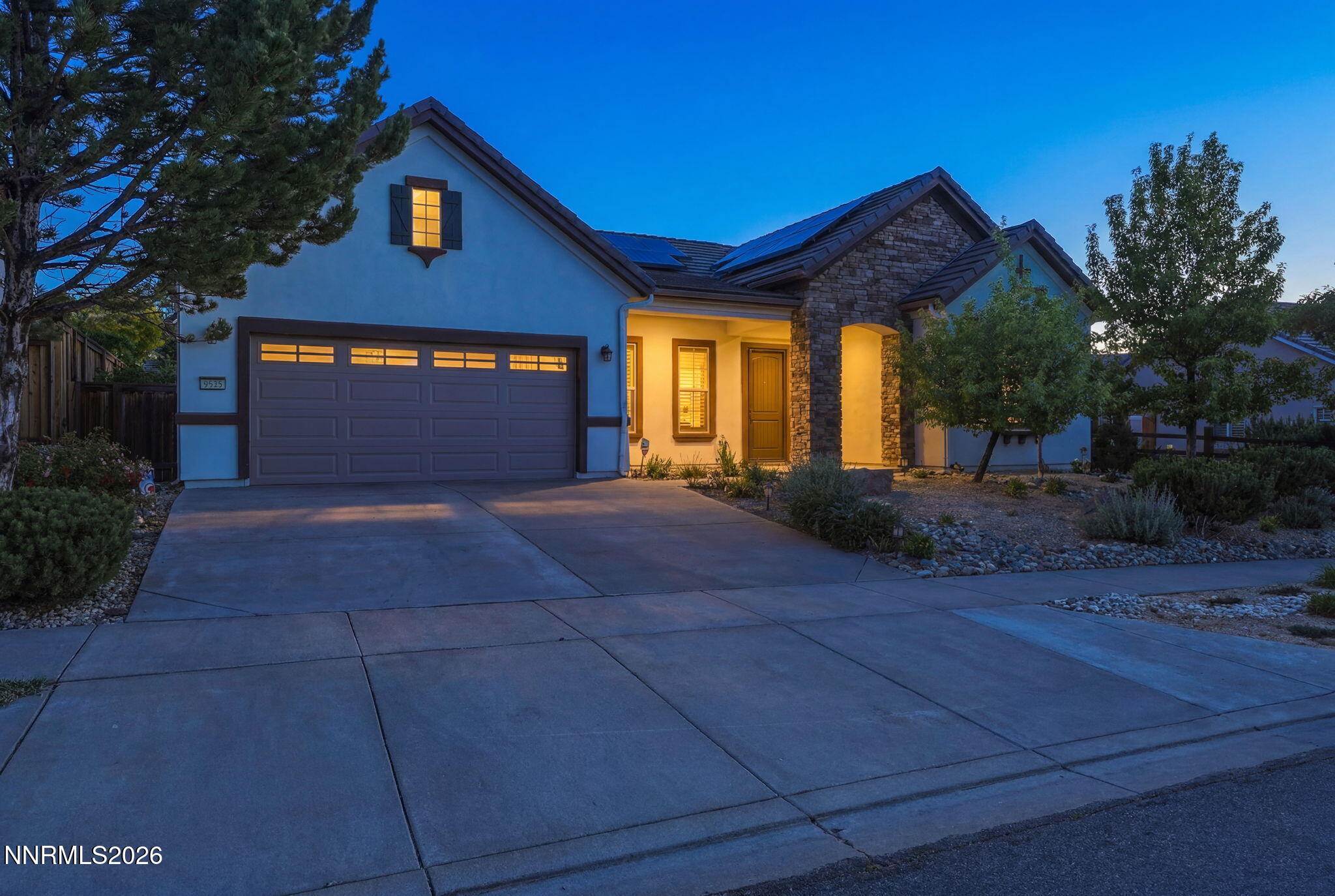 9335 Copper Mountain Circle Property Photo 2