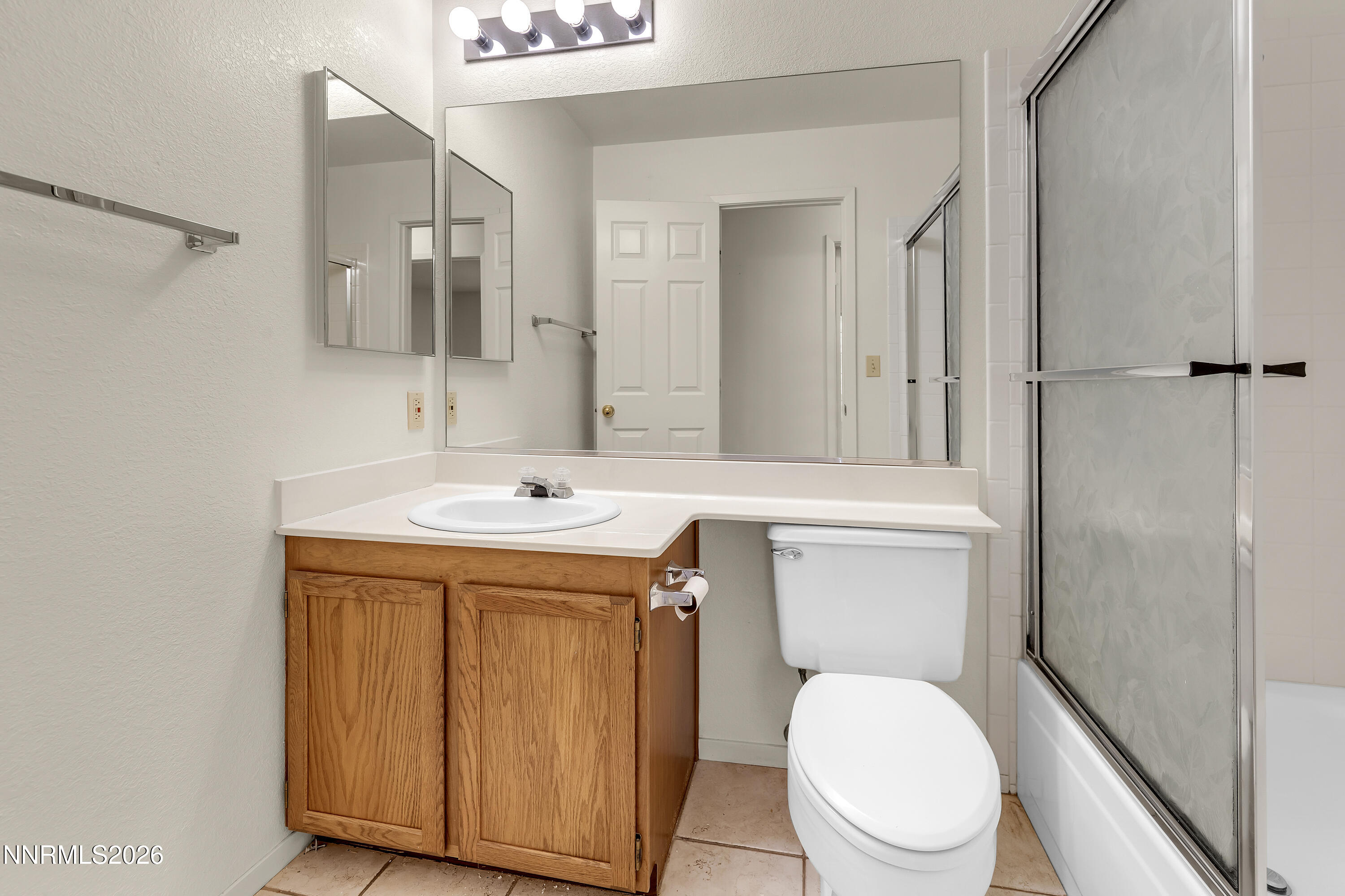 2384 Silver Ridge Drive Property Photo 15