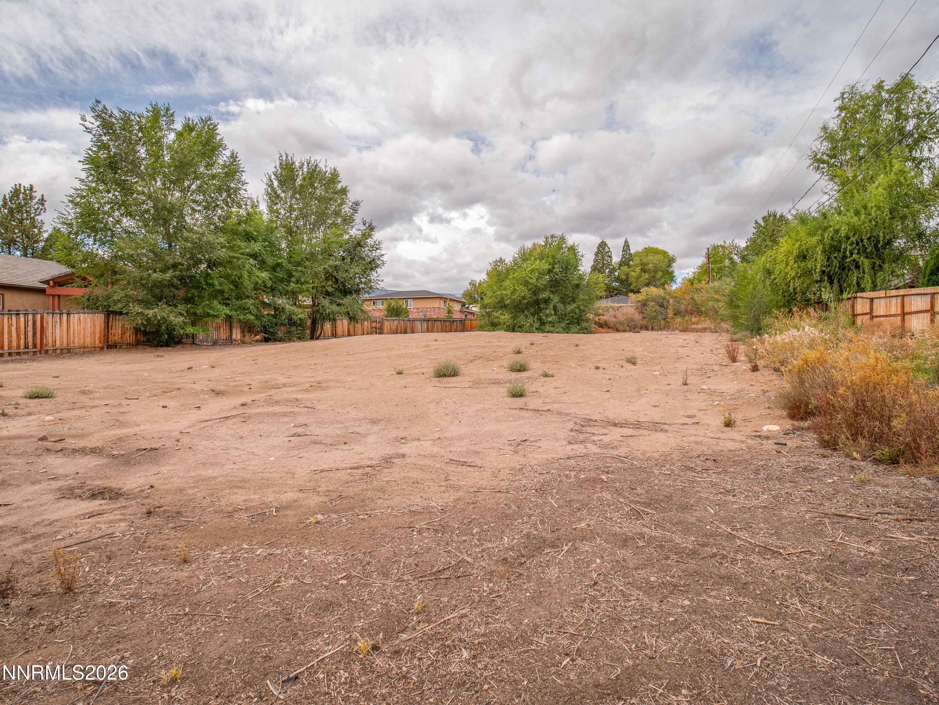 4045 Lakeside Drive Property Photo 5