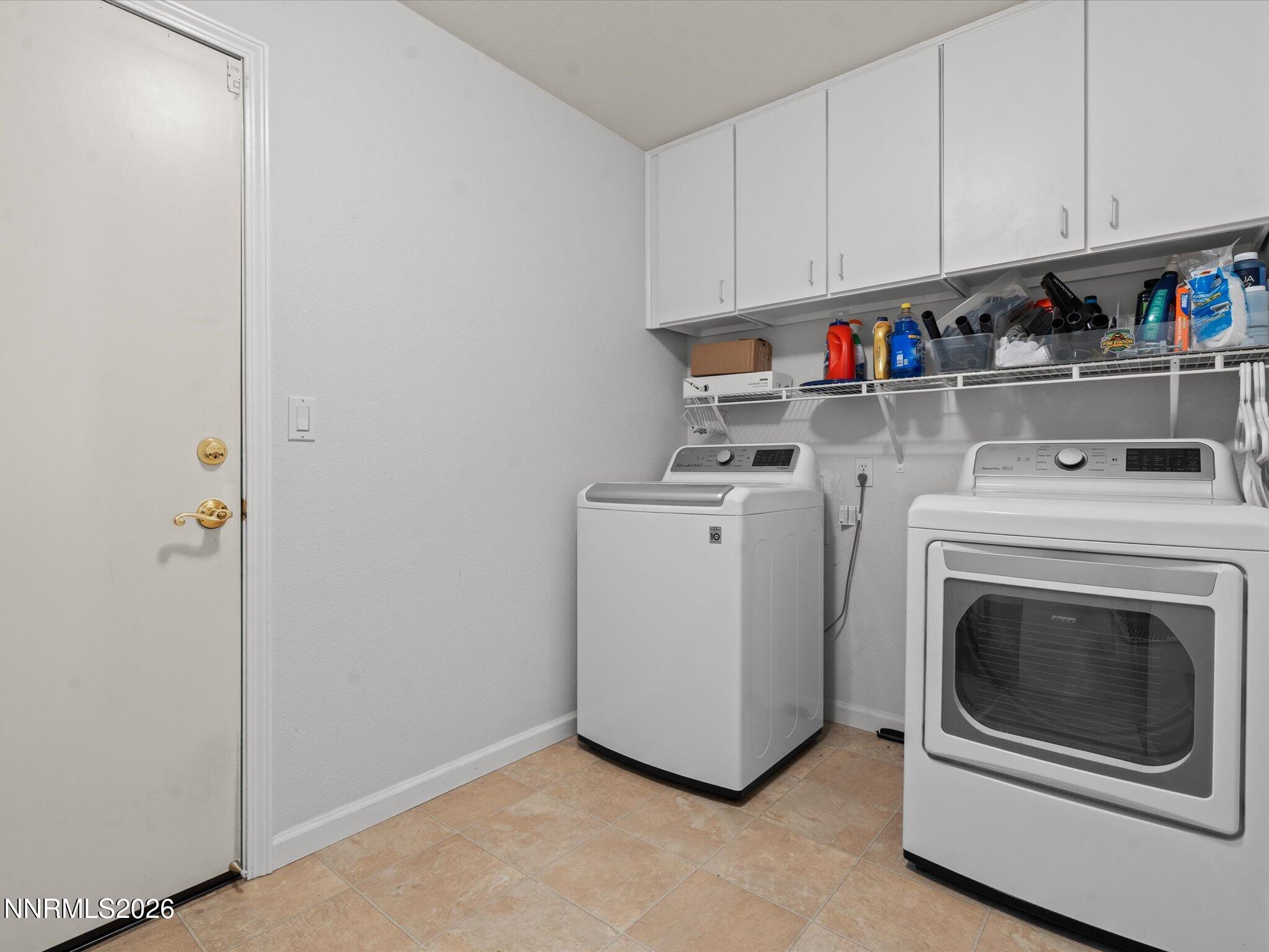762 Divot Drive Property Photo 27