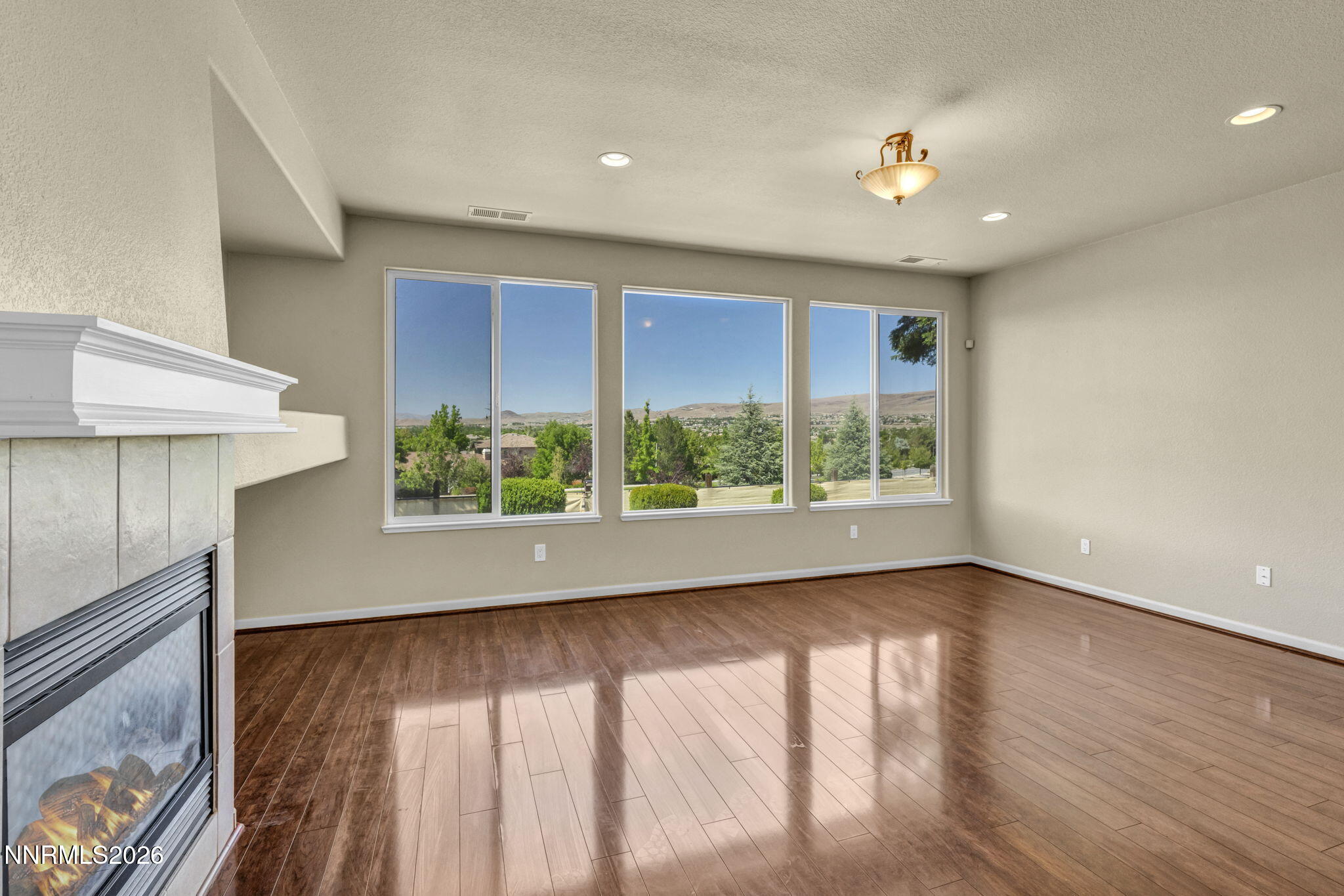 3370 10 Mile Drive Property Photo 20