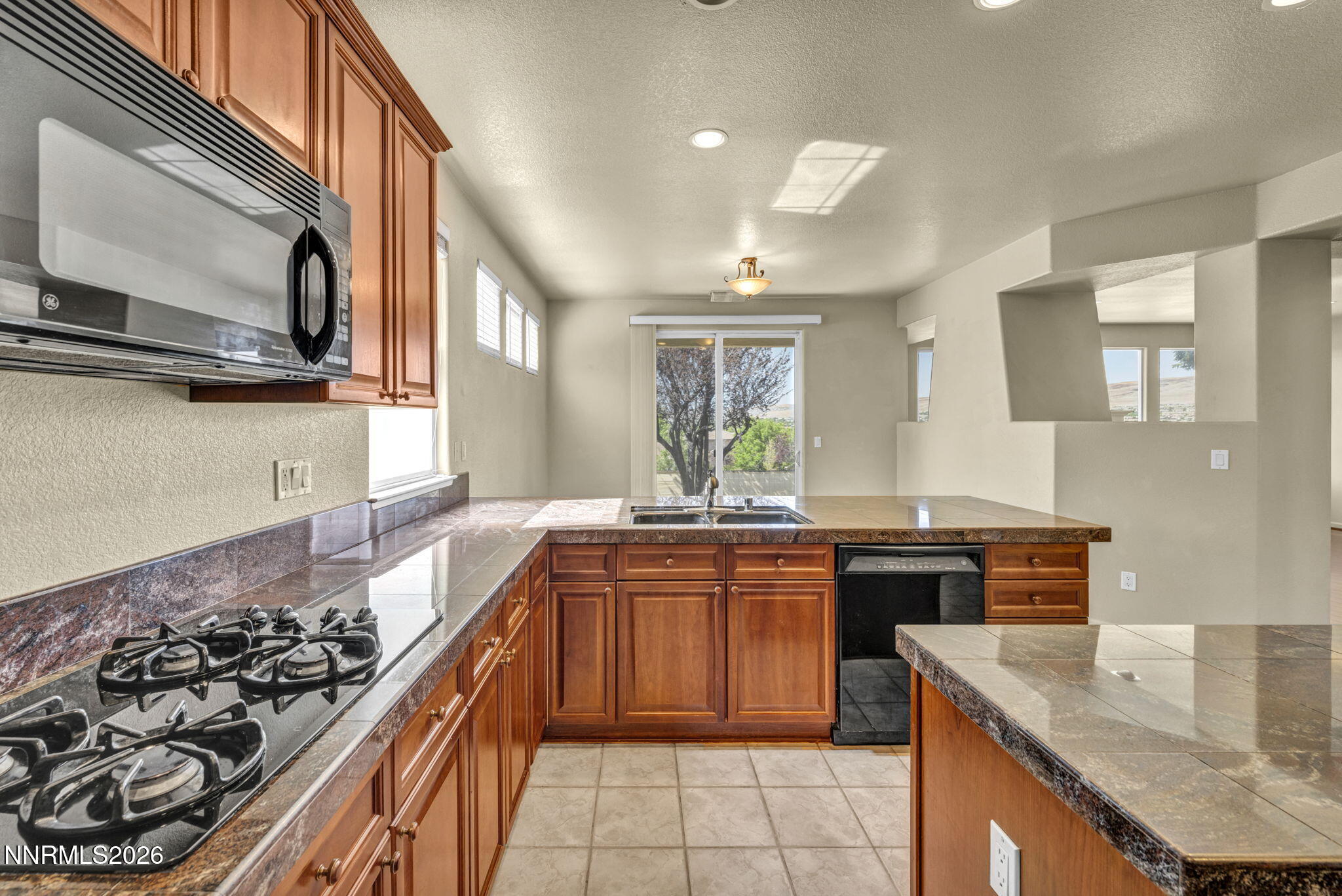 3370 10 Mile Drive Property Photo 31