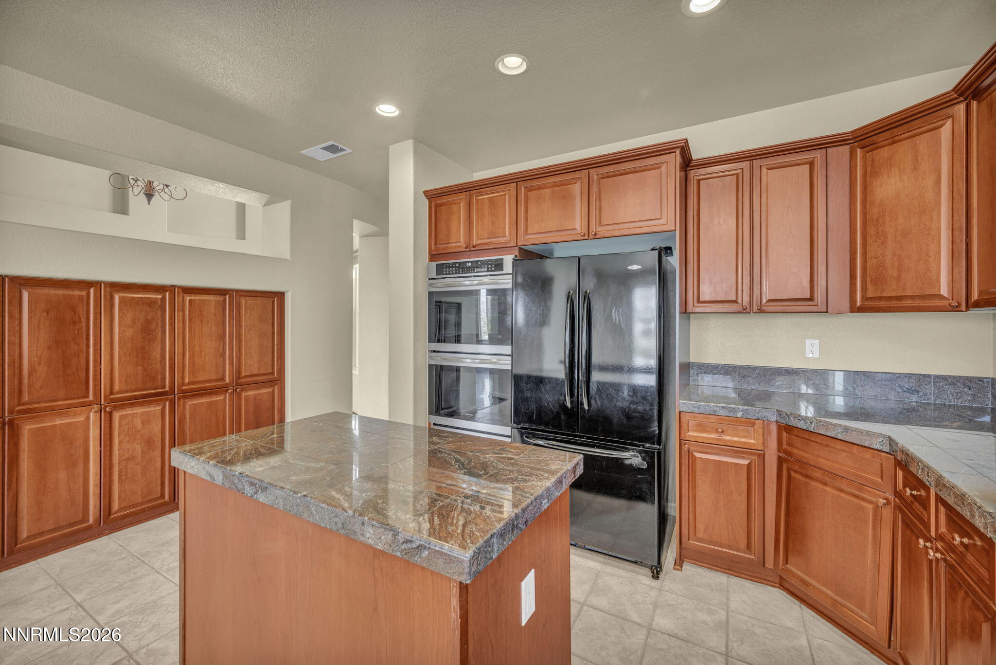 3370 10 Mile Drive Property Photo 40