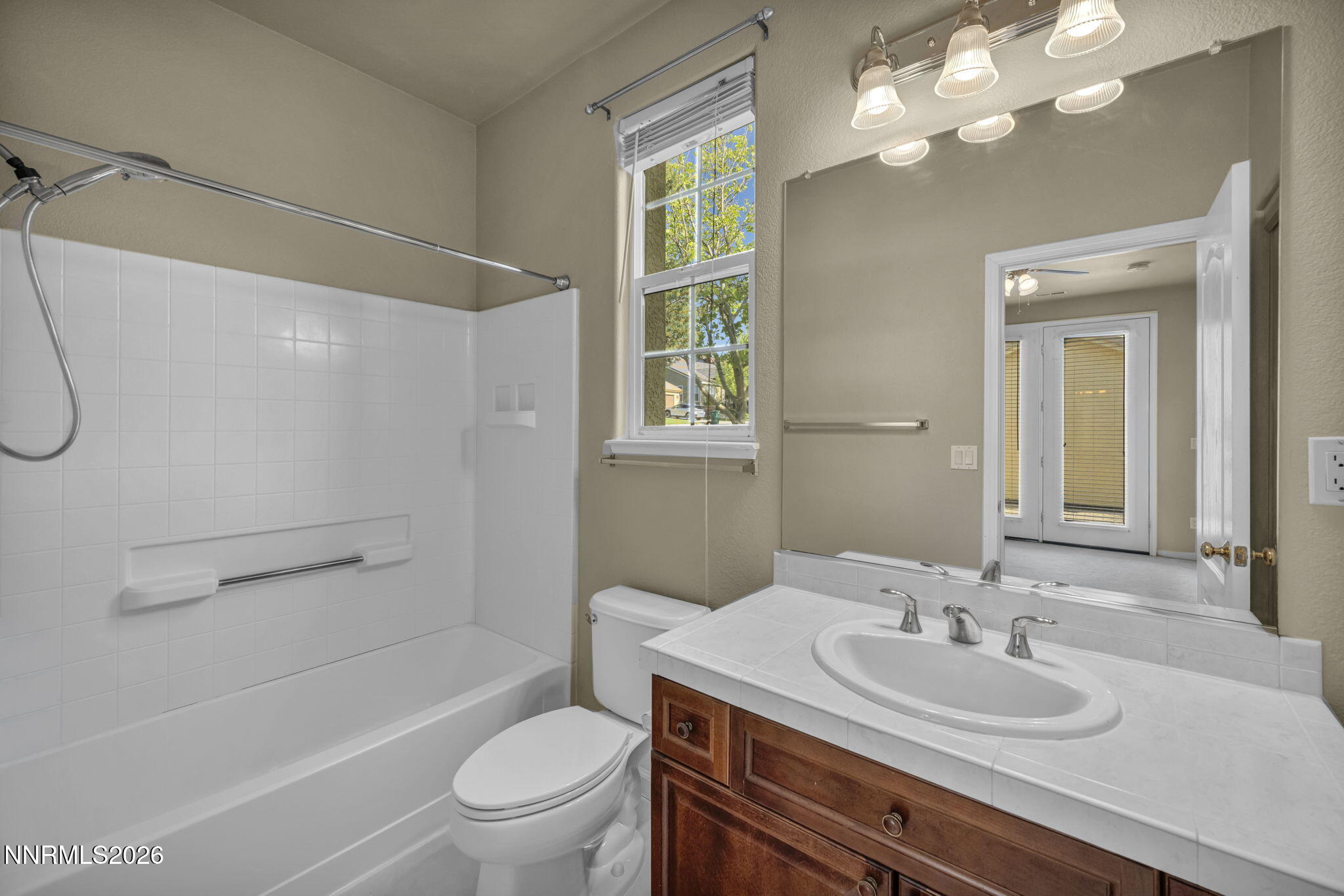 3370 10 Mile Drive Property Photo 54