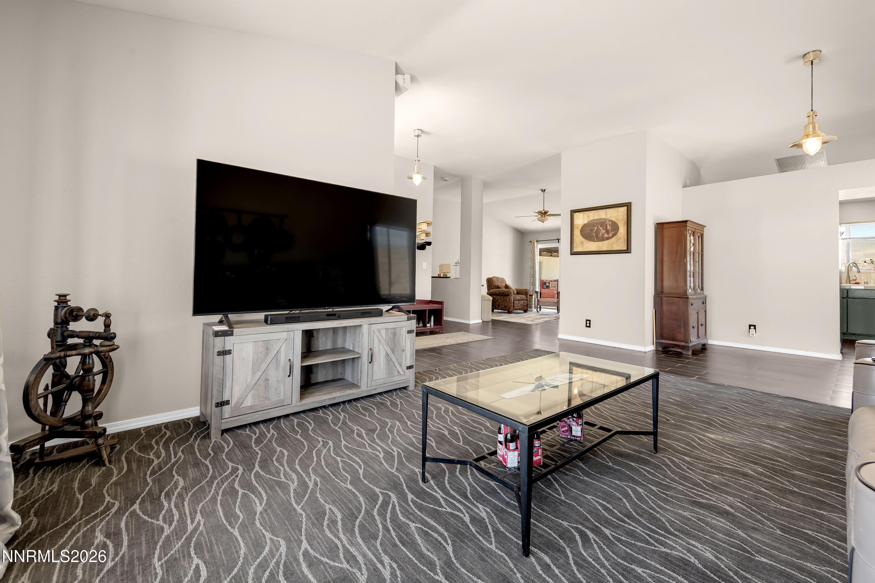 5855 Quaking Aspen Road Property Photo 6