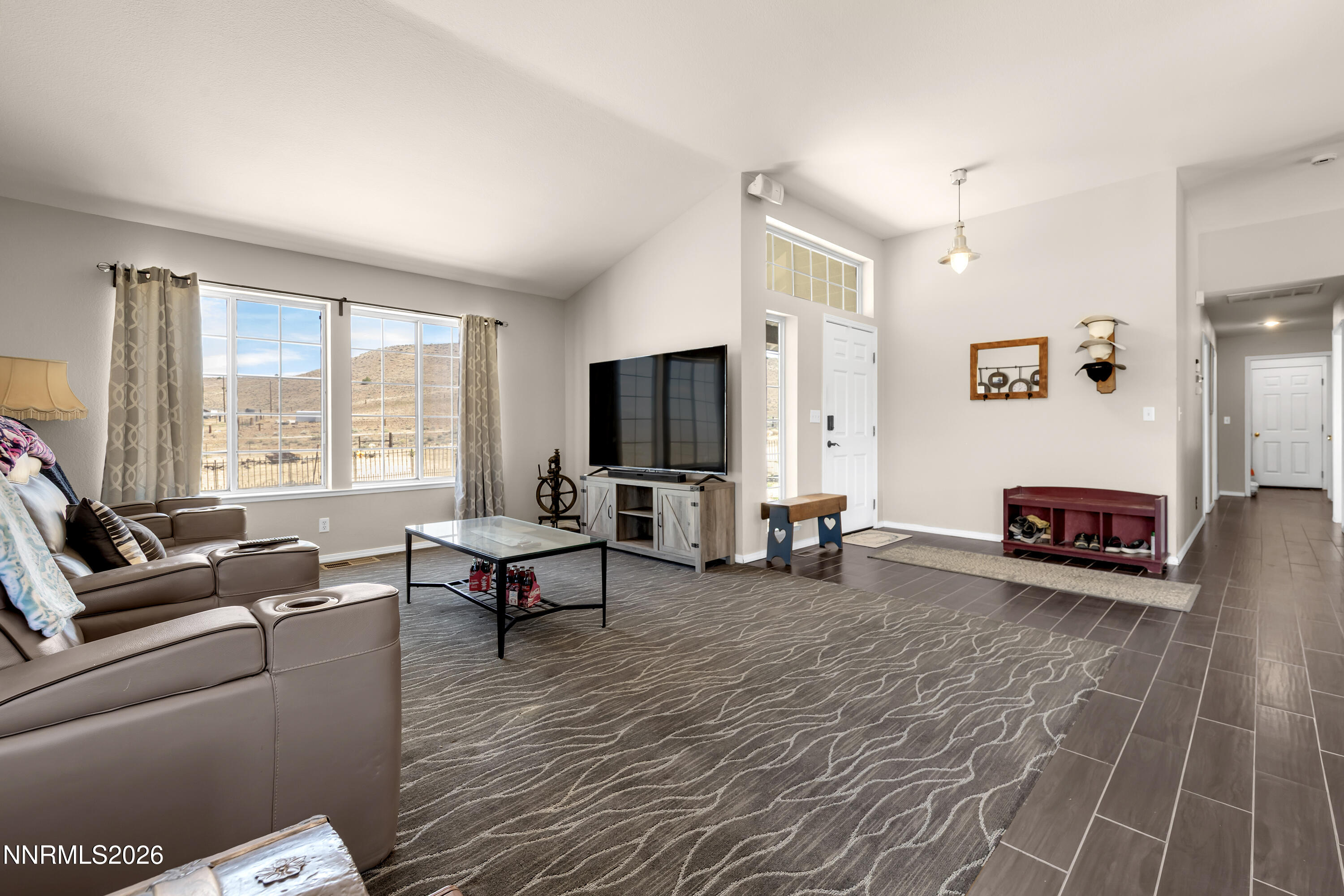 5855 Quaking Aspen Road Property Photo 7