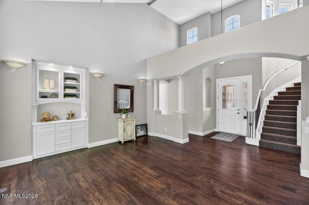 2596 Rampart Terrace Property Photo 10