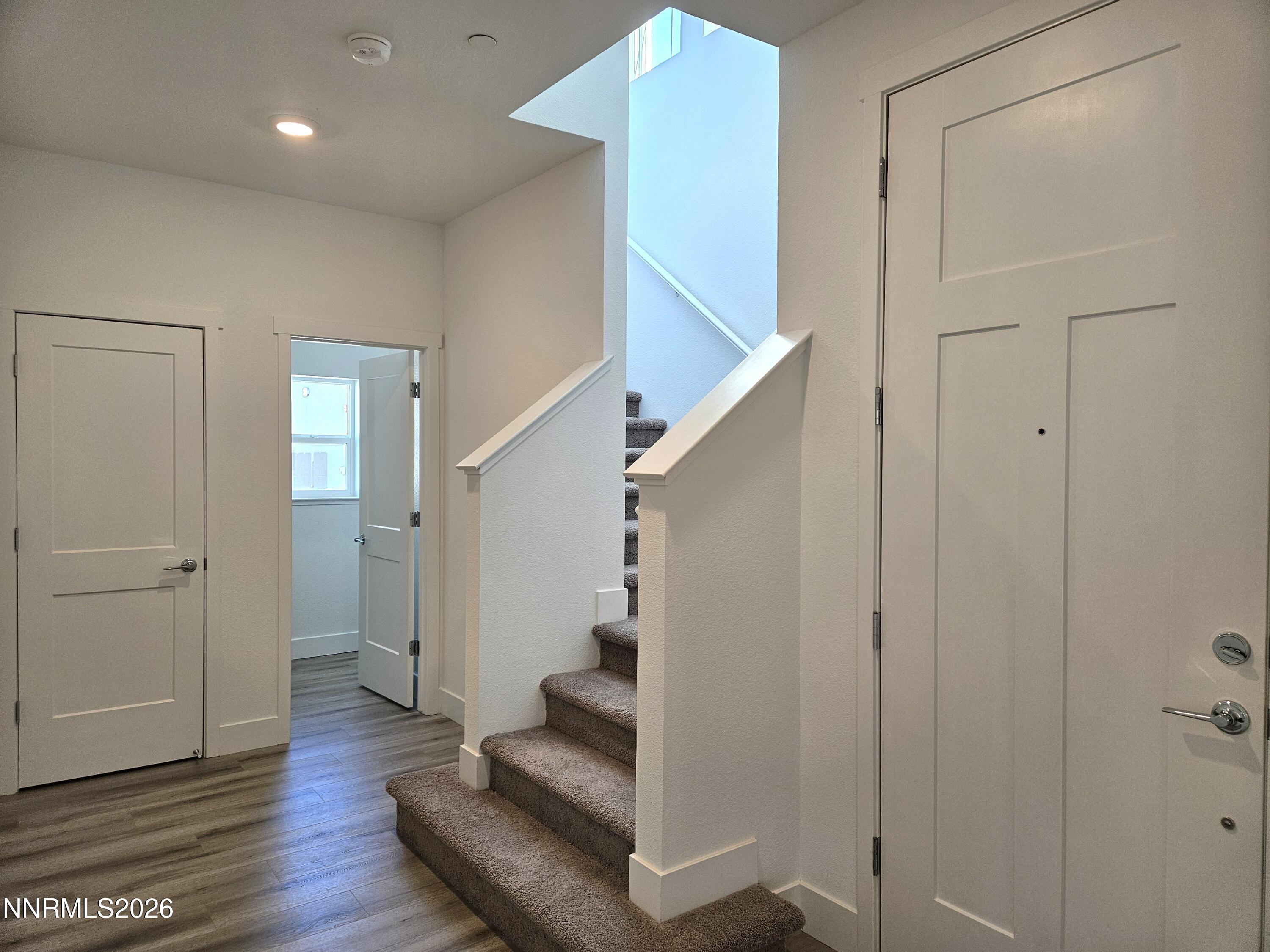 485 Prosecco Way Property Photo 3
