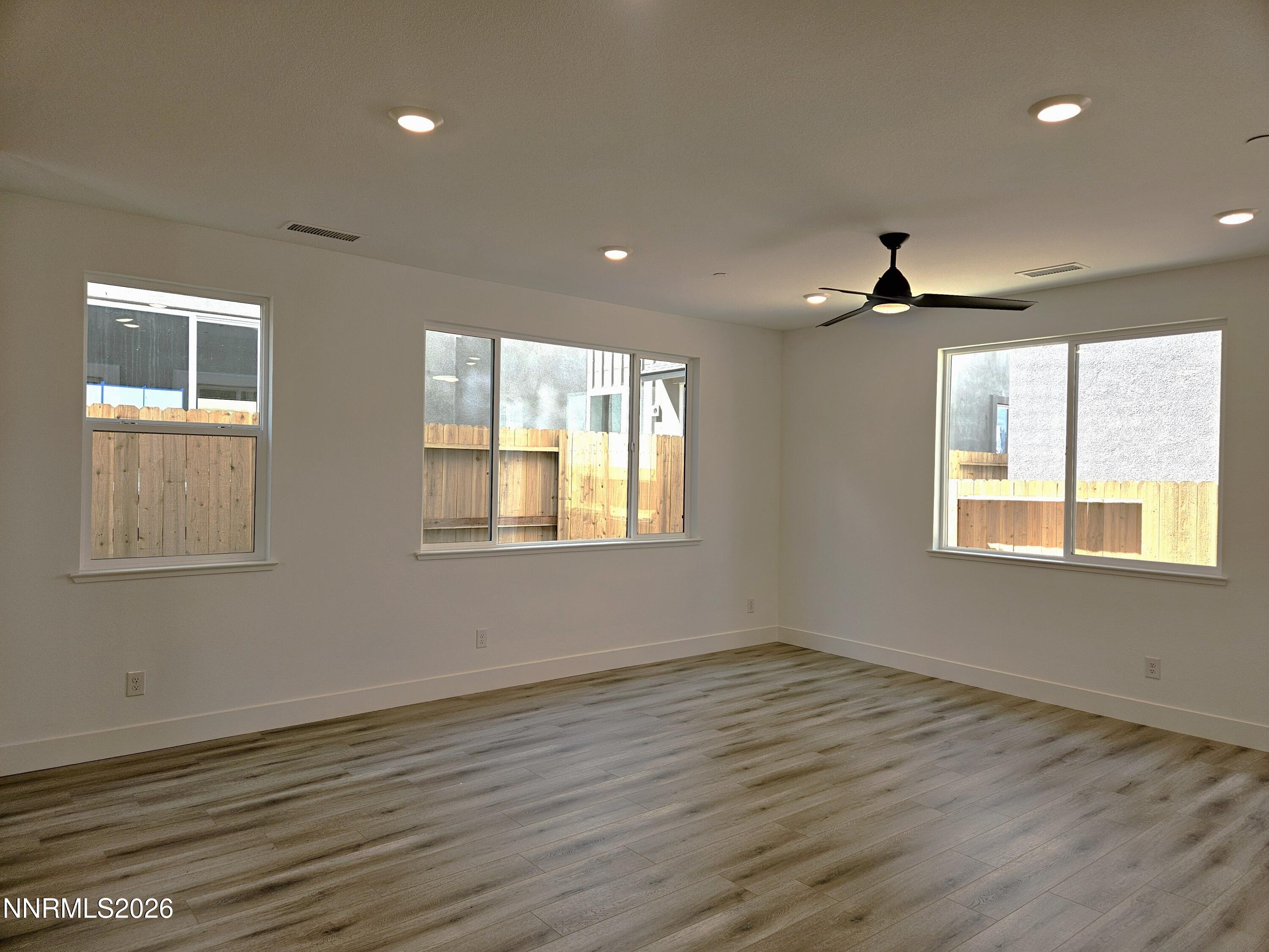 485 Prosecco Way Property Photo 7