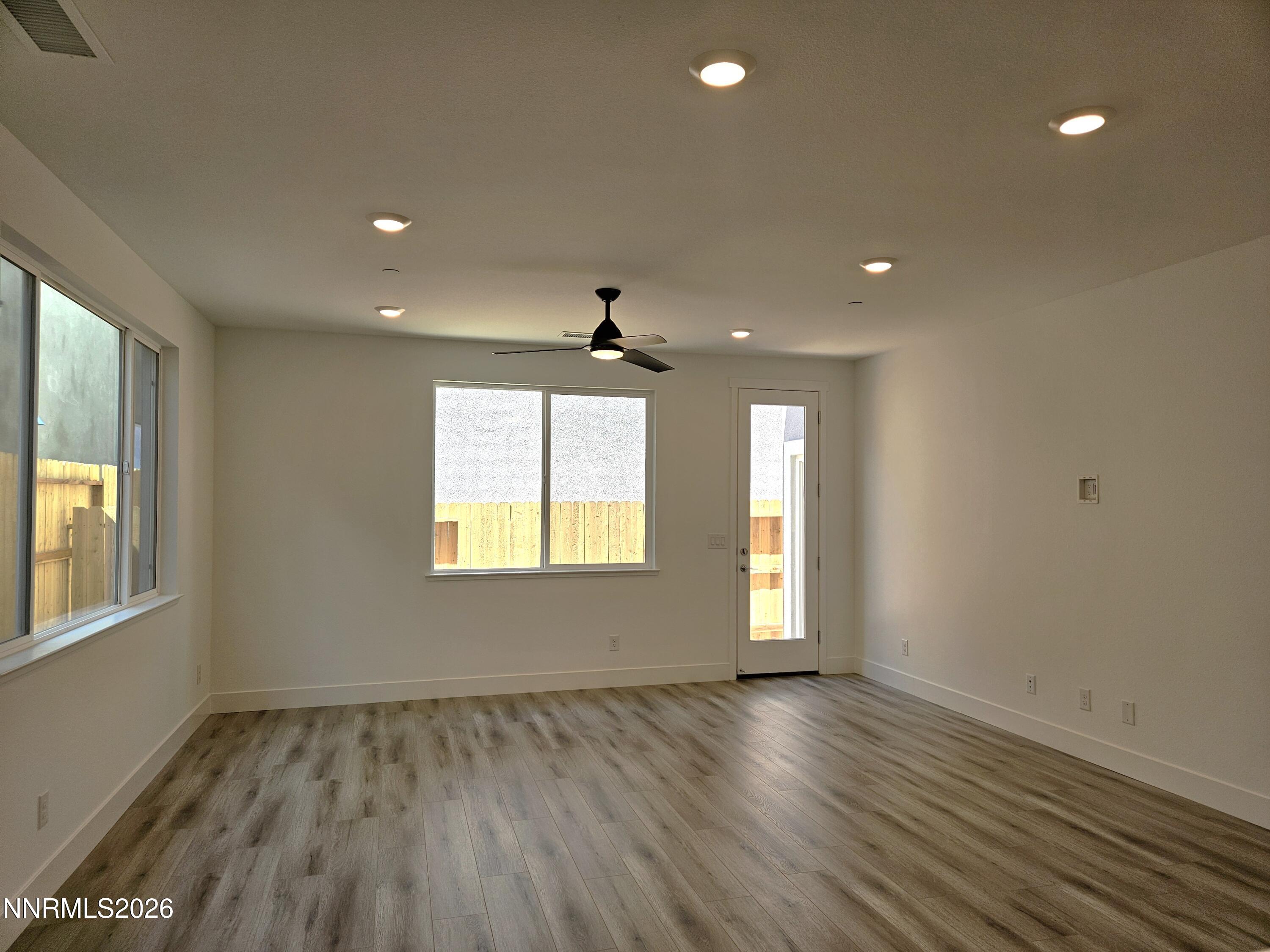 485 Prosecco Way Property Photo 8