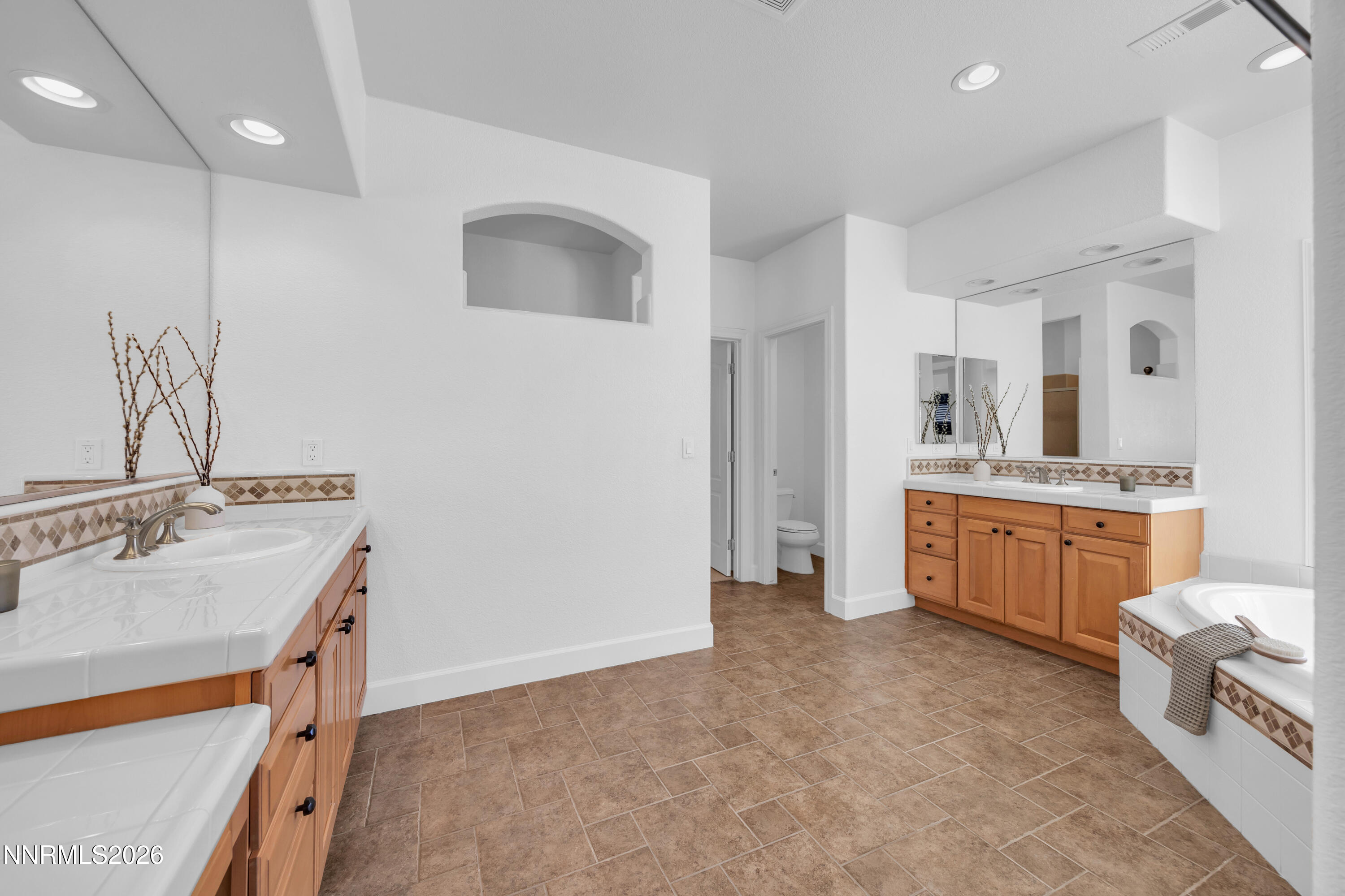 10500 Rue D Flore Property Photo 24