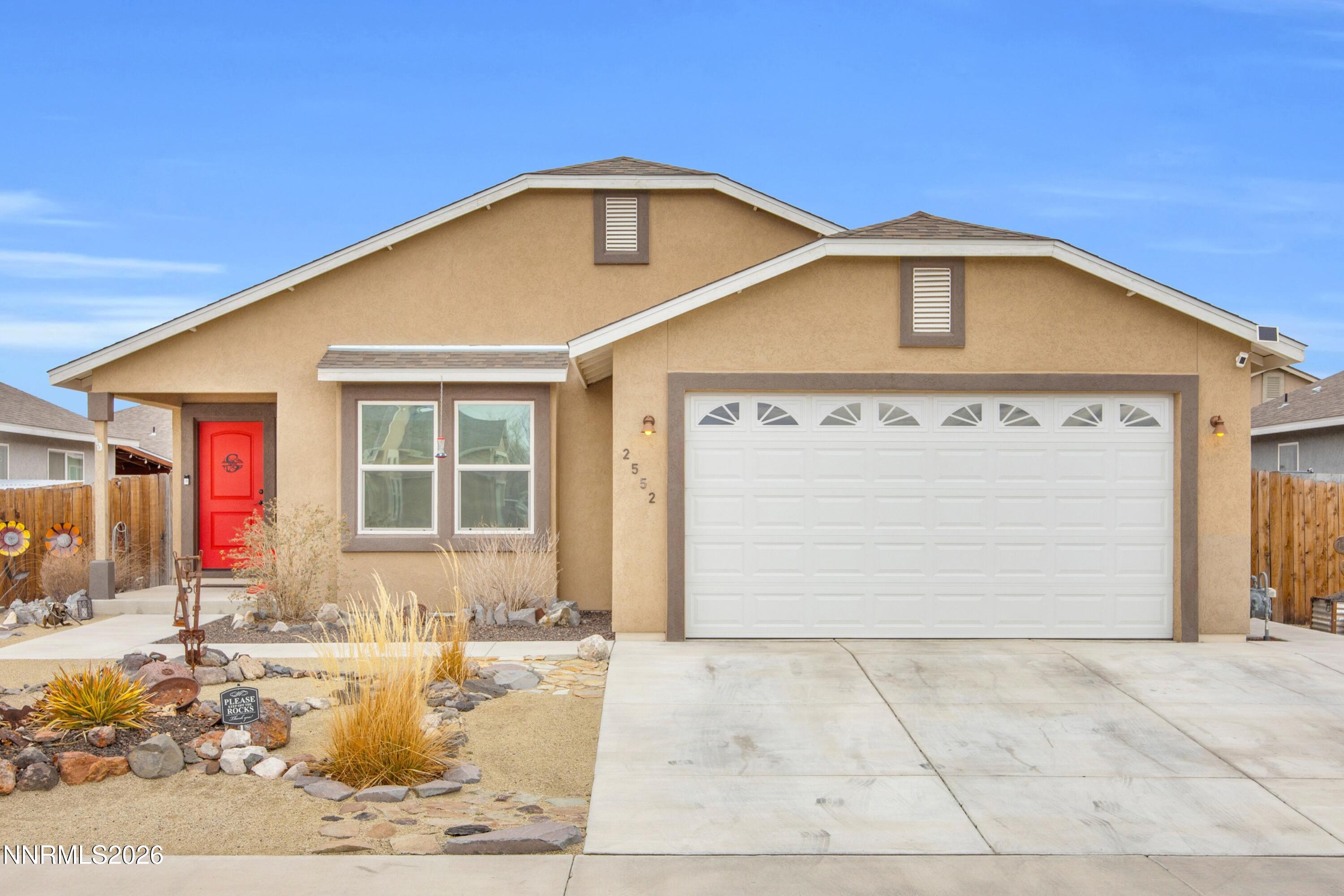 2552 Ladera Drive Property Photo 2