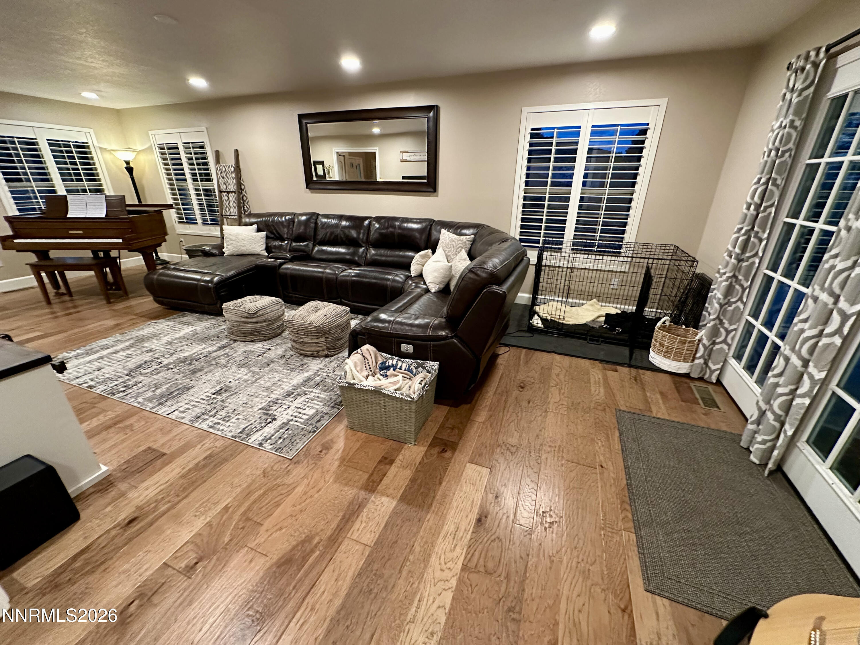 4137 Foothill Drive Property Photo 4