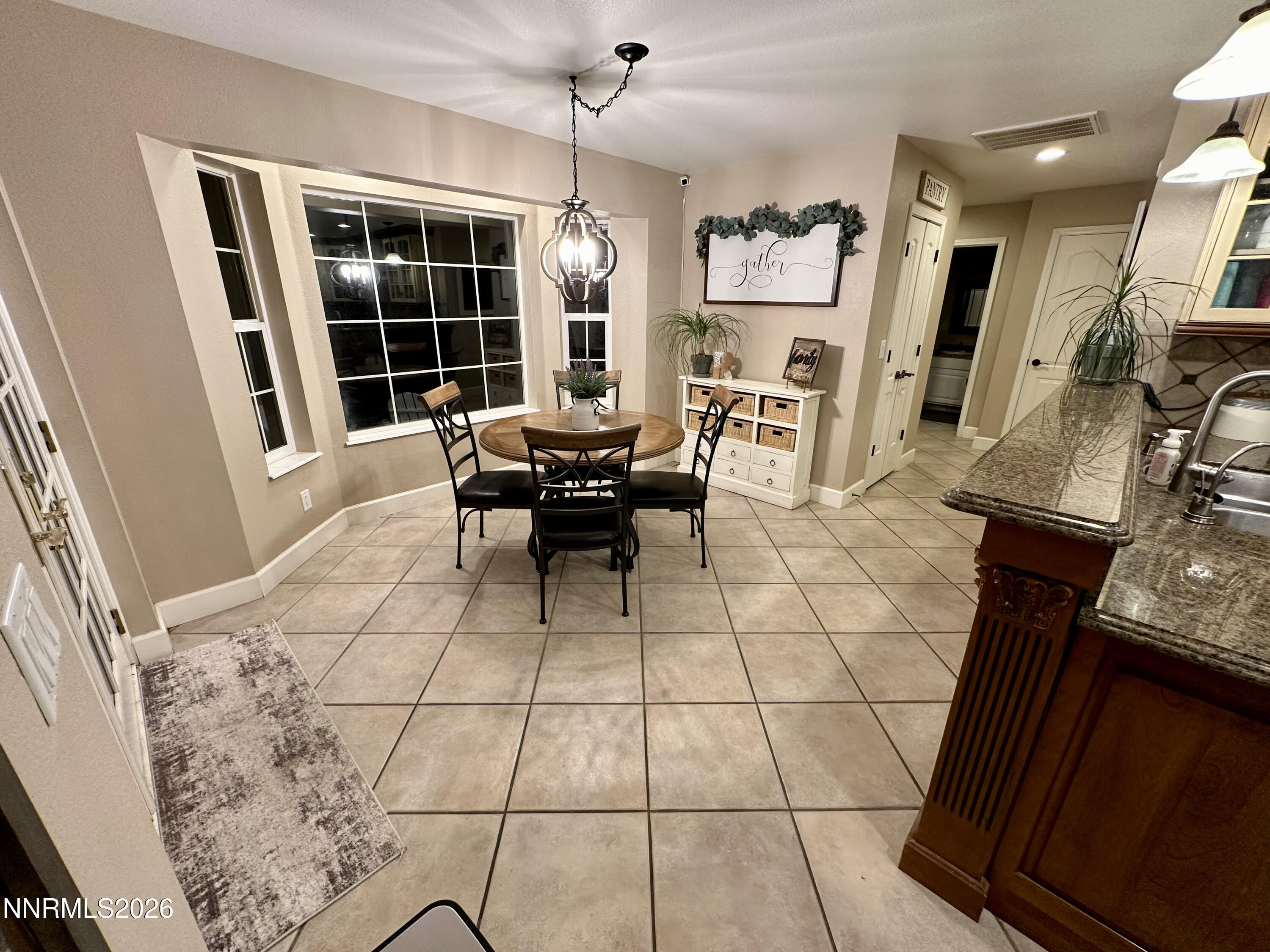 4137 Foothill Drive Property Photo 12