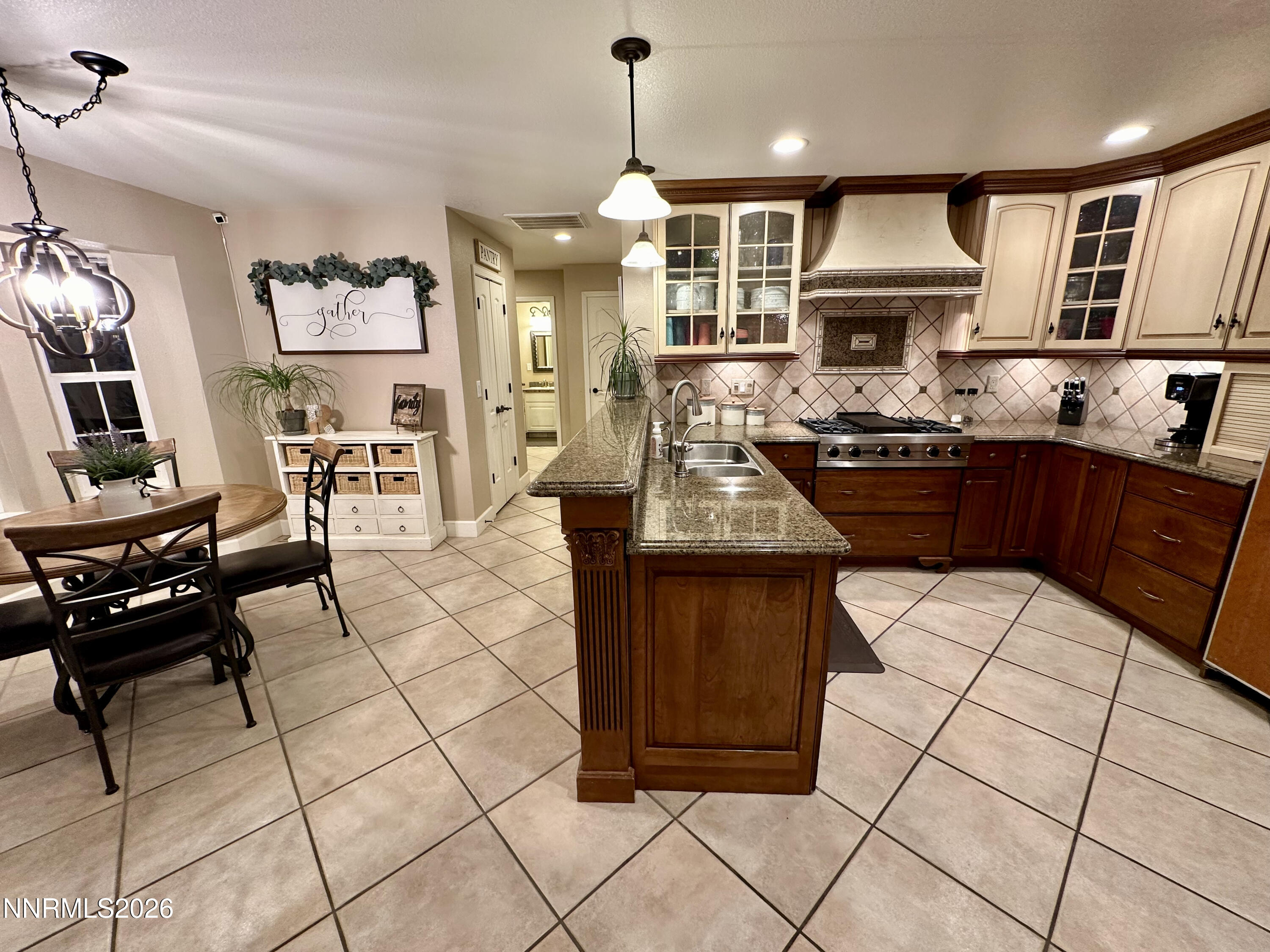 4137 Foothill Drive Property Photo 15