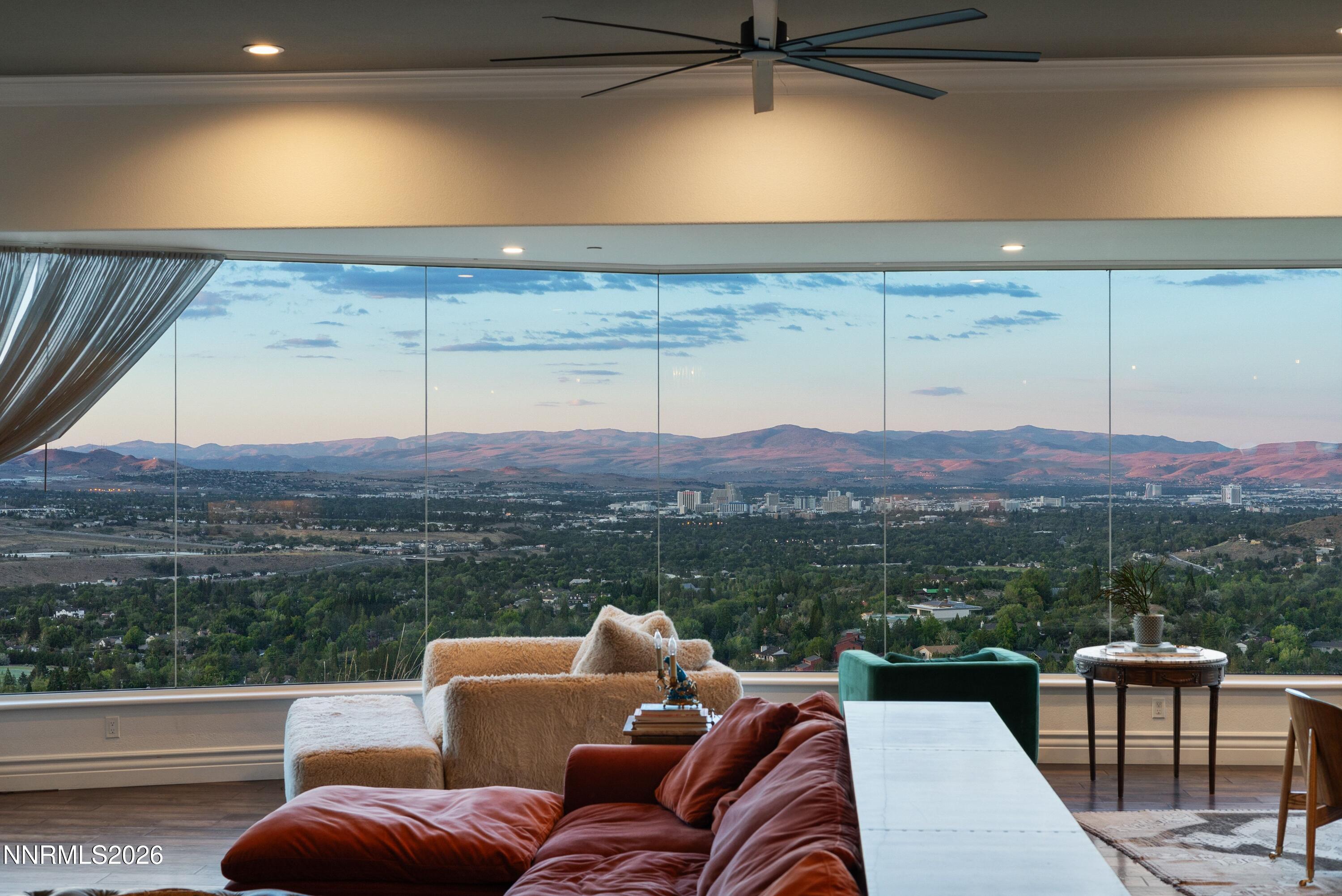 70 Bear Mountain Place Property Photo 3