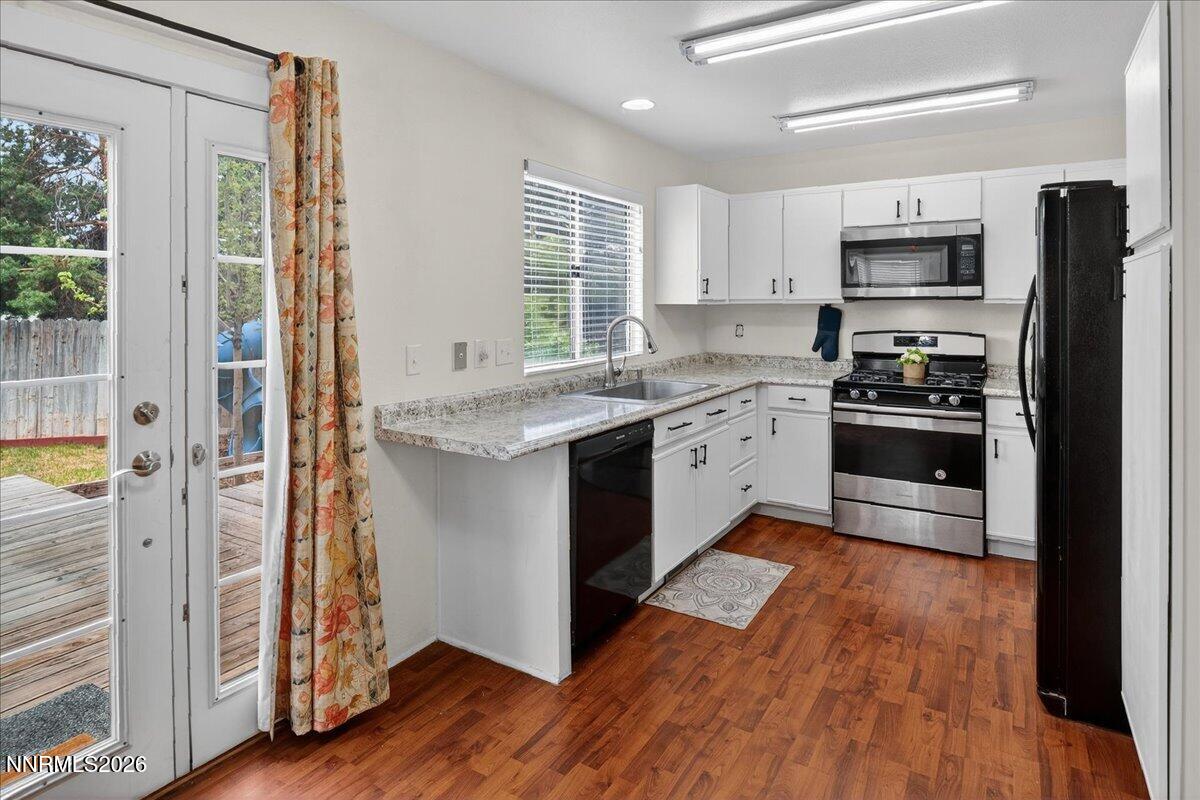 1897 Catham Lane Property Photo 14