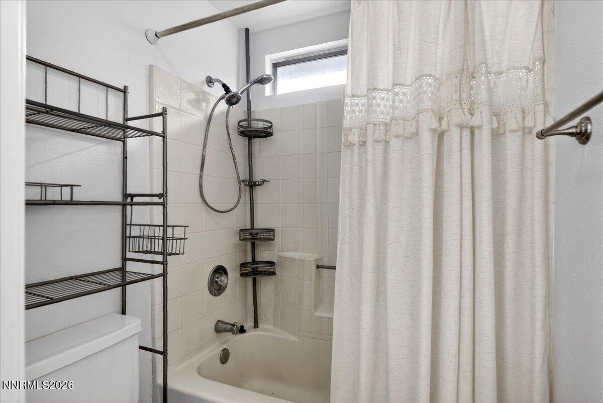 1897 Catham Lane Property Photo 21