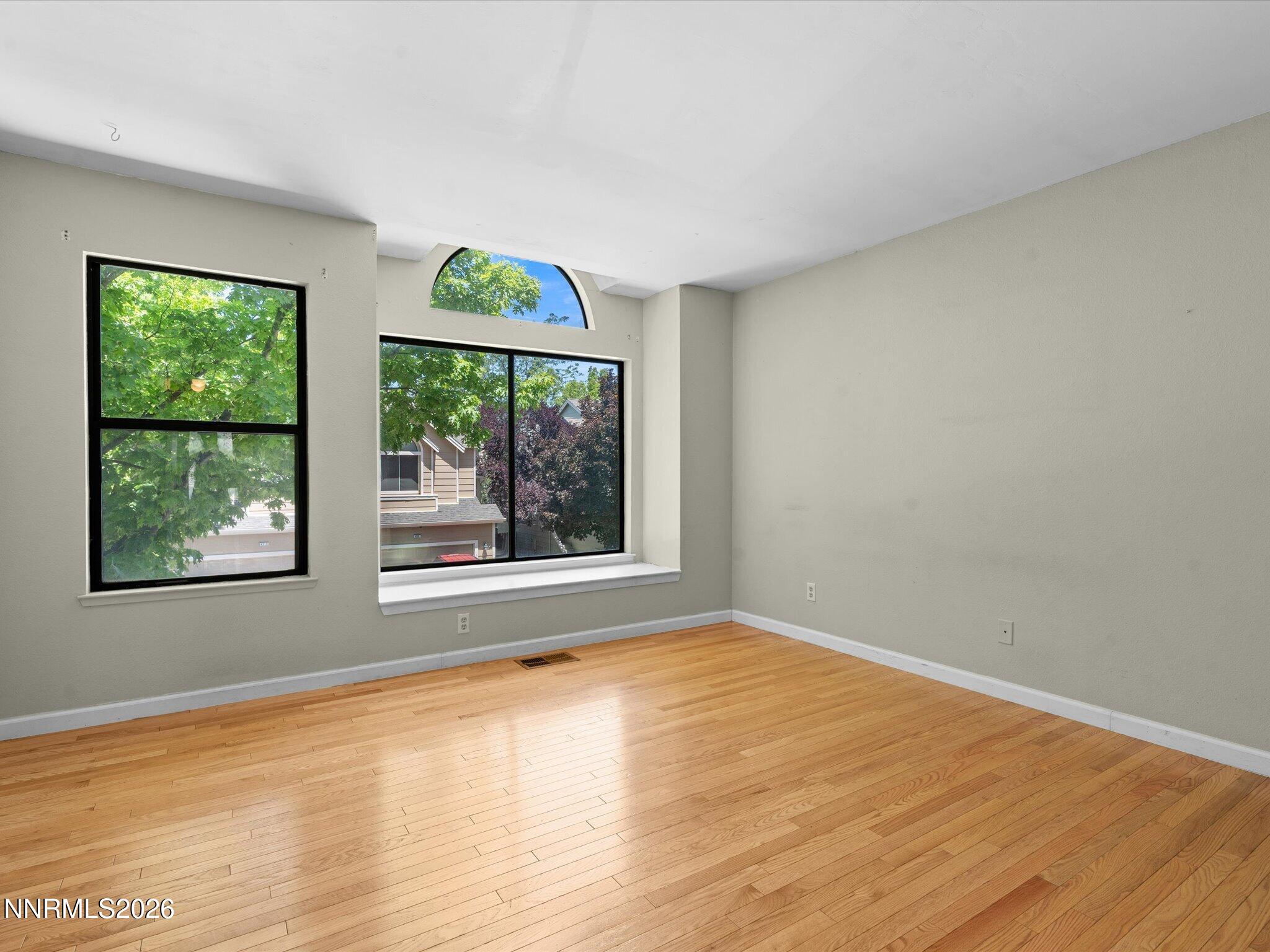 4317 Leeward Lane Property Photo 18