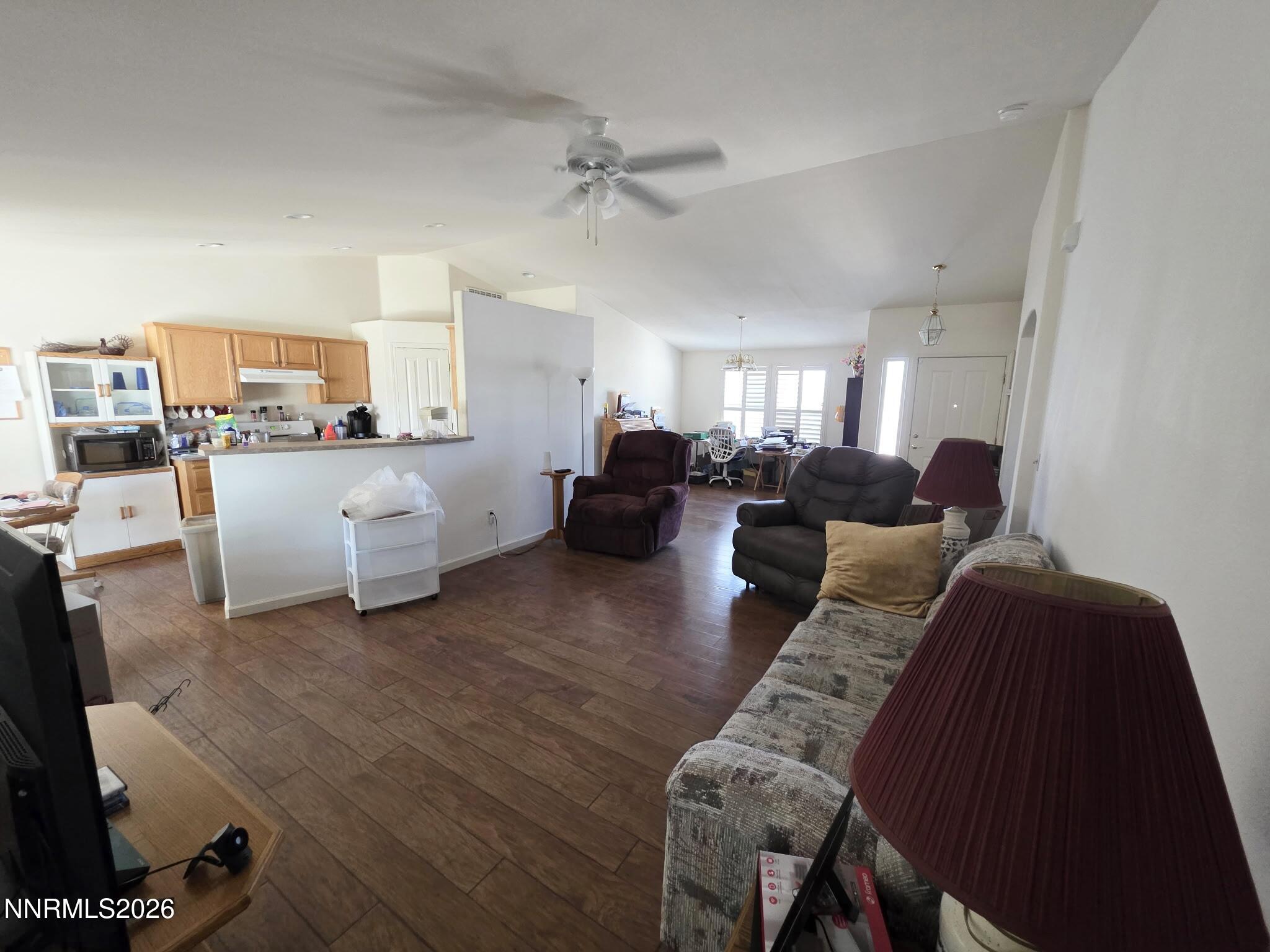 652 Jennys Lane Property Photo 7