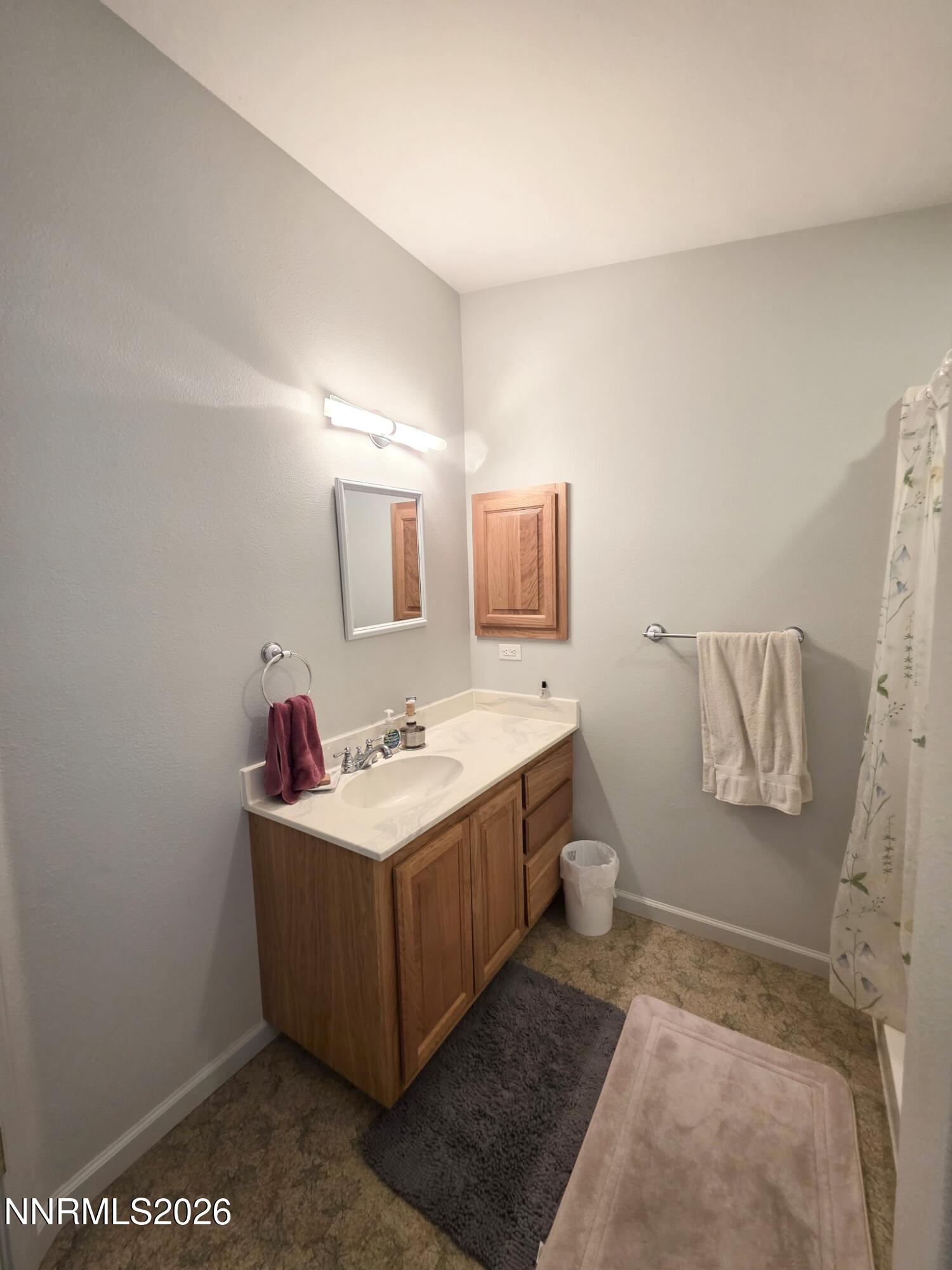 652 Jennys Lane Property Photo 16