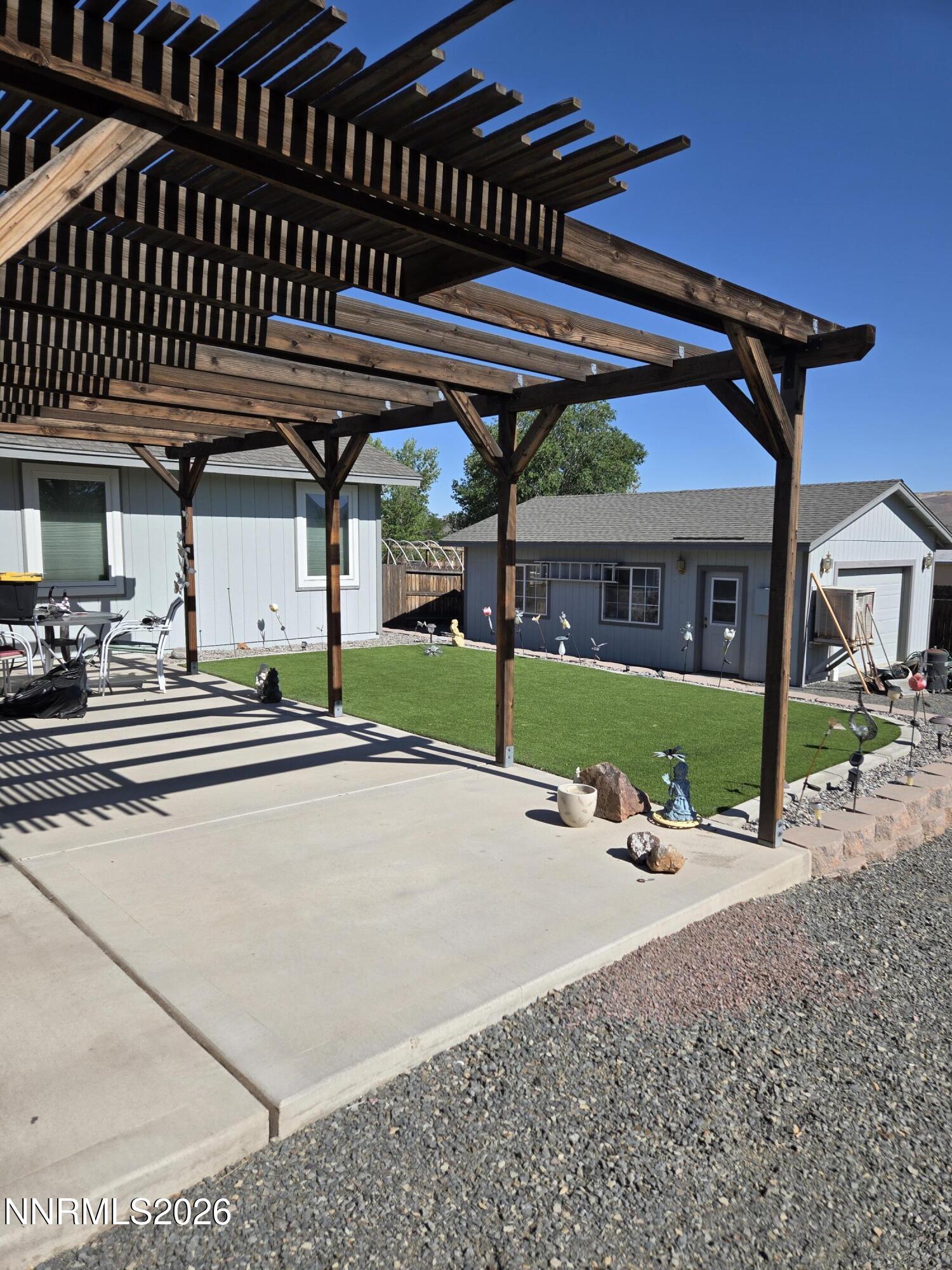 652 Jennys Lane Property Photo 31
