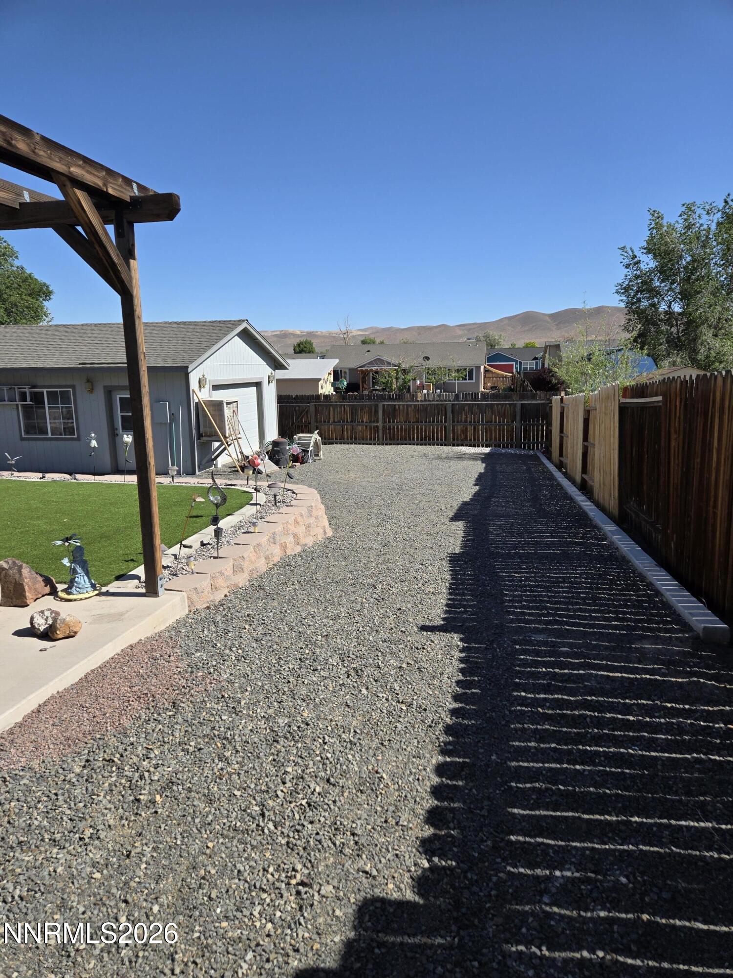 652 Jennys Lane Property Photo 32
