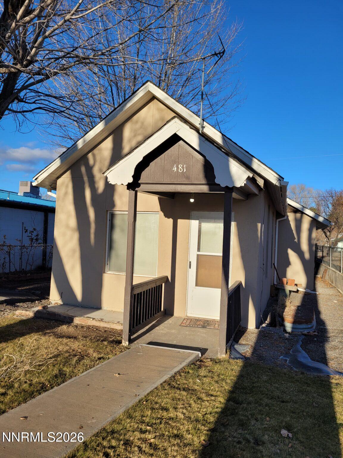 481 Hanson Street Property Photo 2