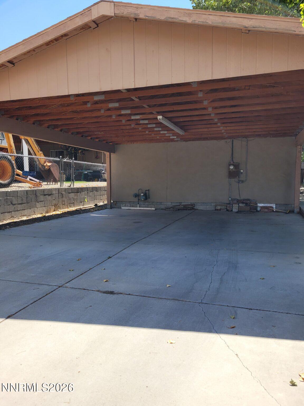 481 Hanson Street Property Photo 4