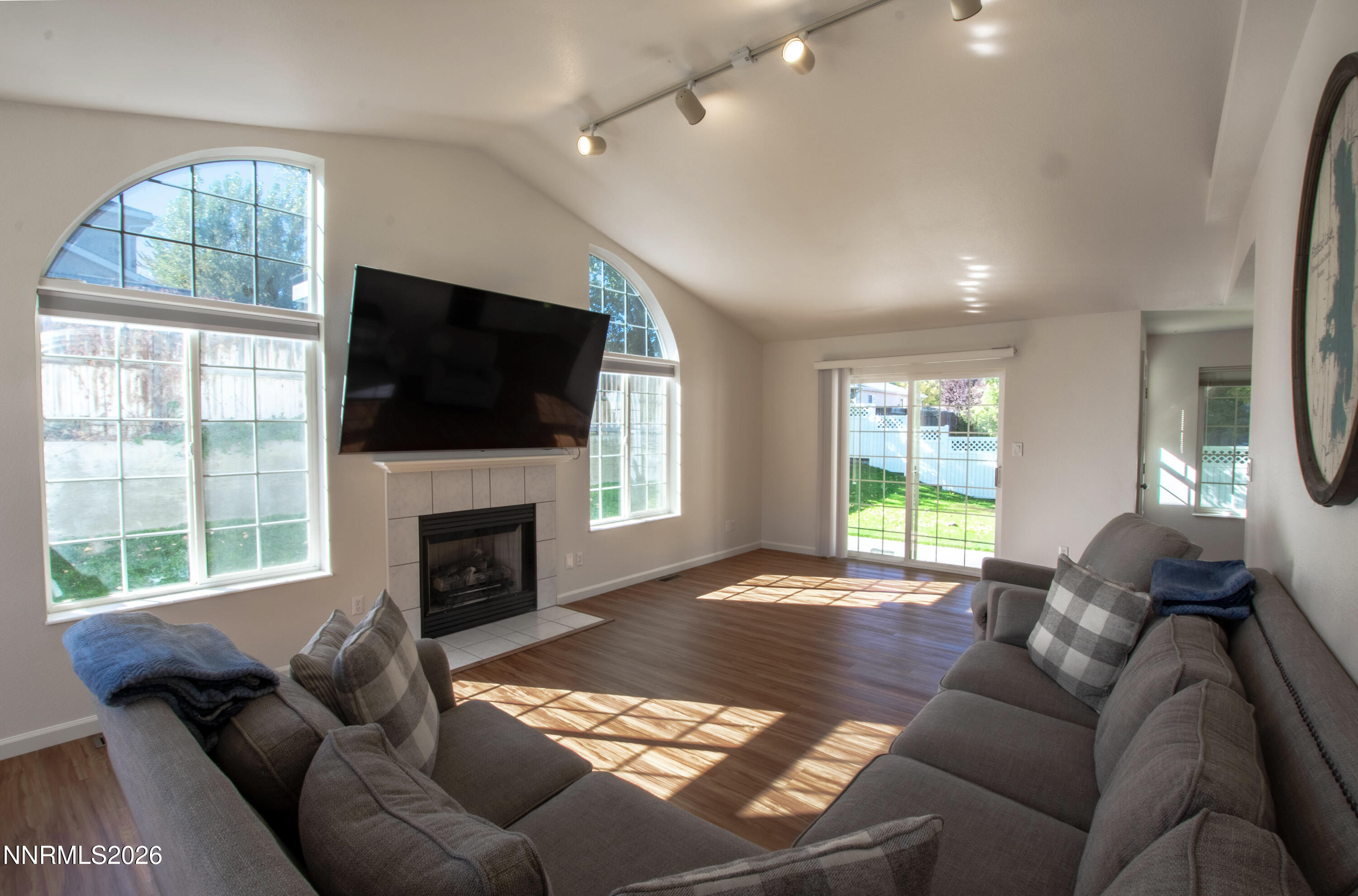 4106 Broken Hill Road Property Photo 4